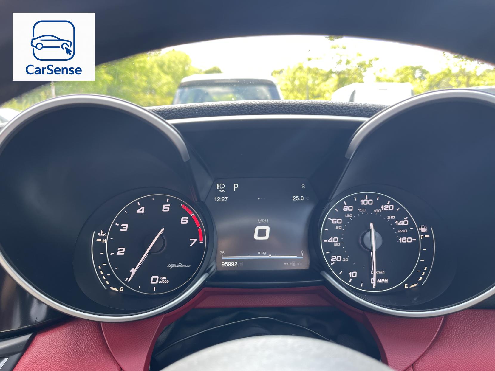Alfa Romeo Giulia 2.0T Super Saloon 4dr Petrol Auto Euro 6 (s/s) (200 ps)