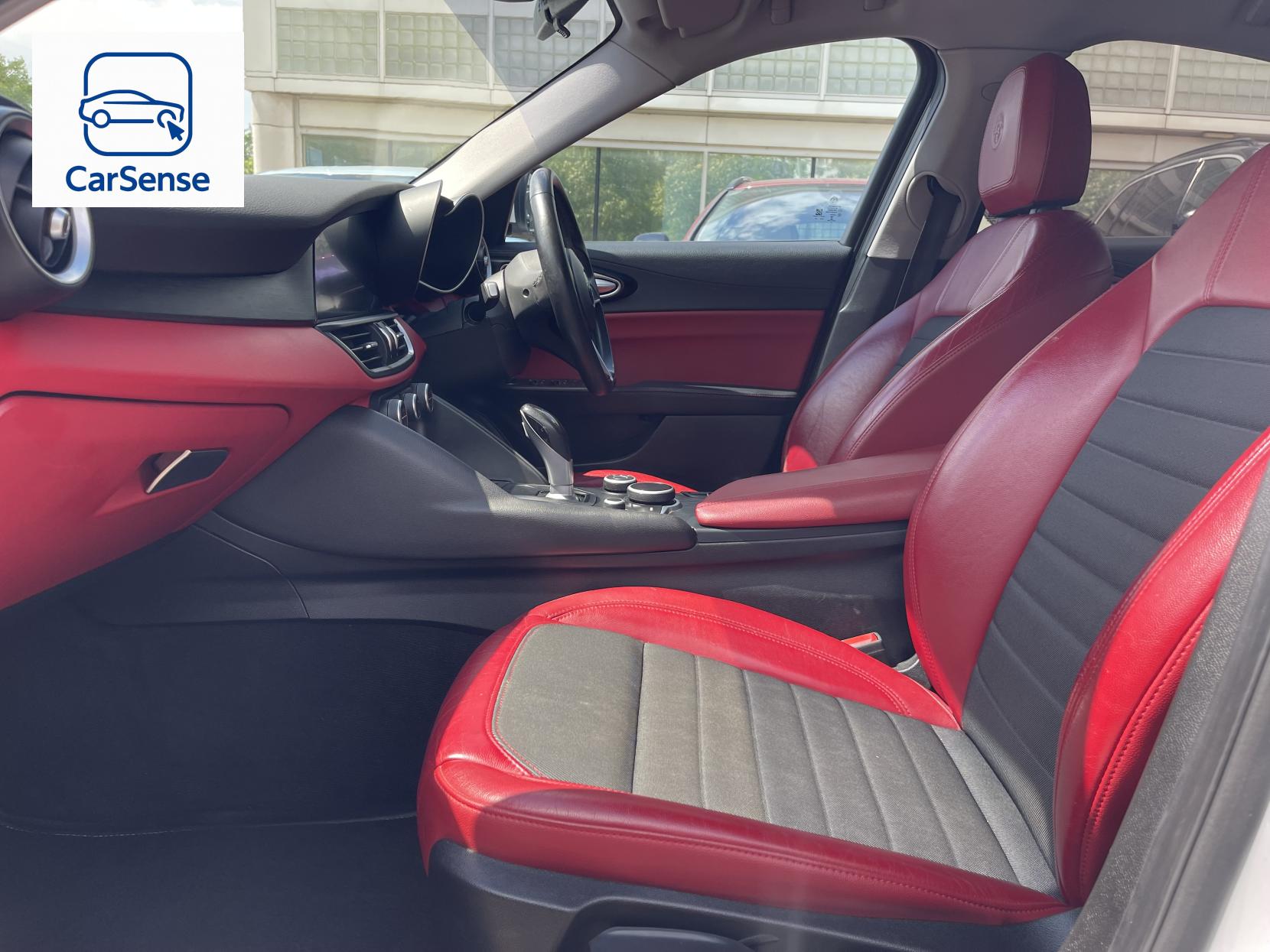 Alfa Romeo Giulia 2.0T Super Saloon 4dr Petrol Auto Euro 6 (s/s) (200 ps)