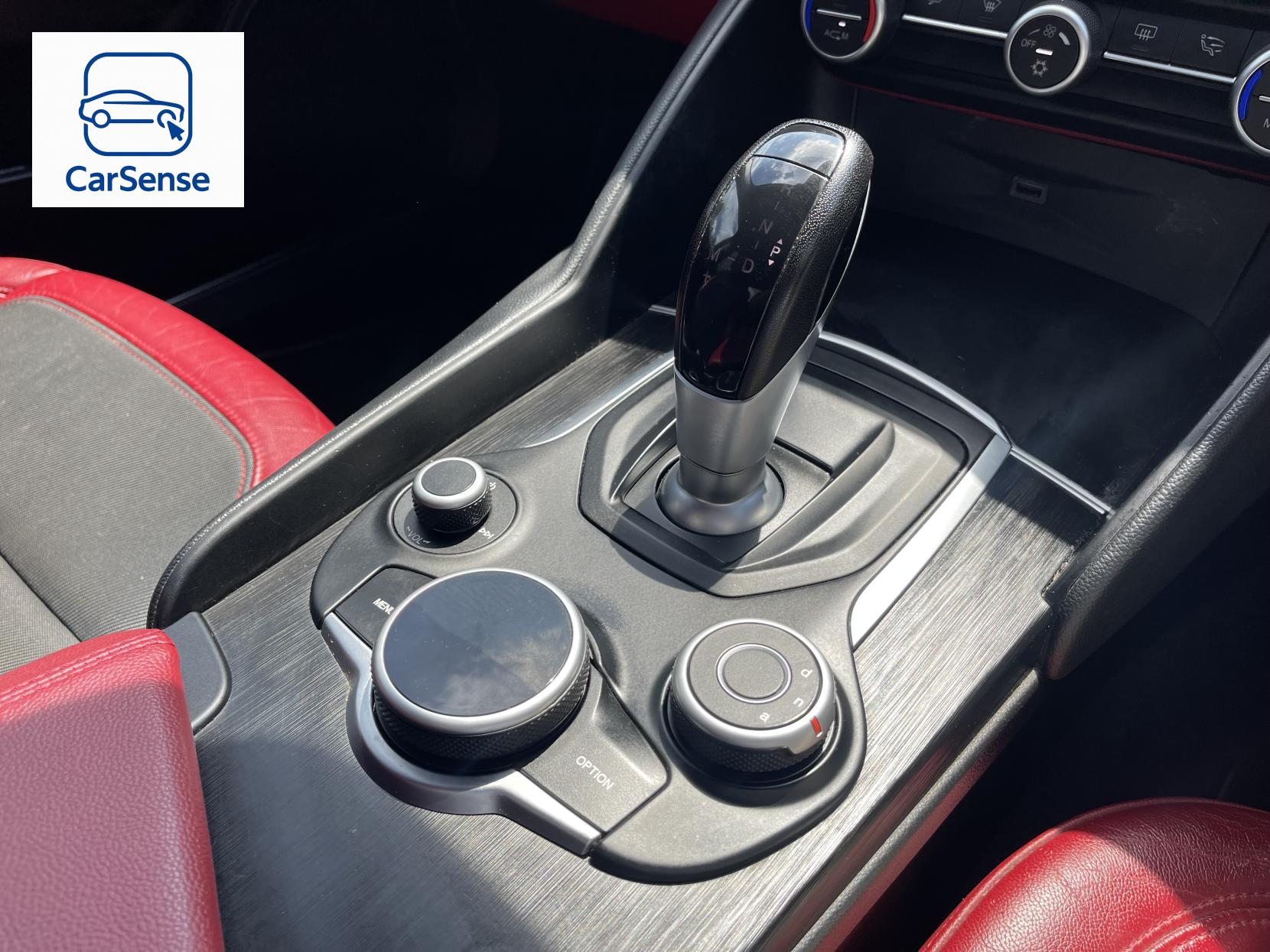 Alfa Romeo Giulia 2.0T Super Saloon 4dr Petrol Auto Euro 6 (s/s) (200 ps)