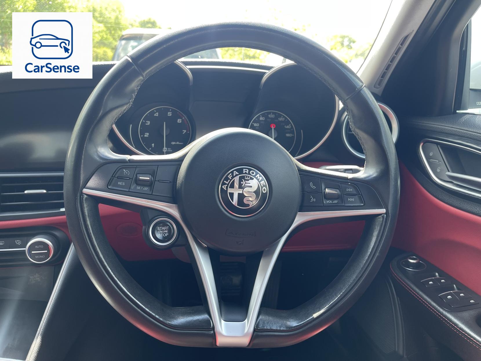 Alfa Romeo Giulia 2.0T Super Saloon 4dr Petrol Auto Euro 6 (s/s) (200 ps)