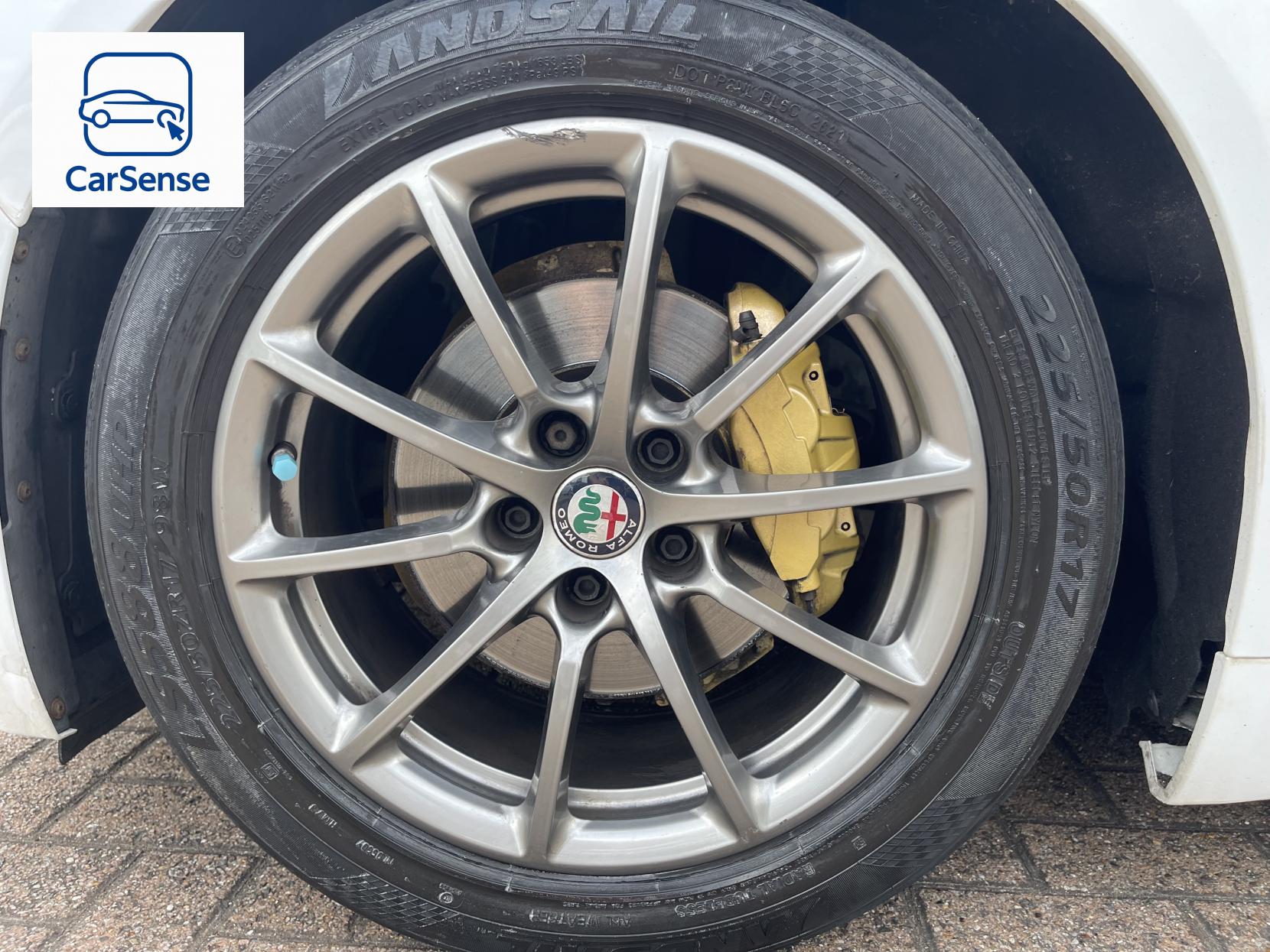 Alfa Romeo Giulia 2.0T Super Saloon 4dr Petrol Auto Euro 6 (s/s) (200 ps)