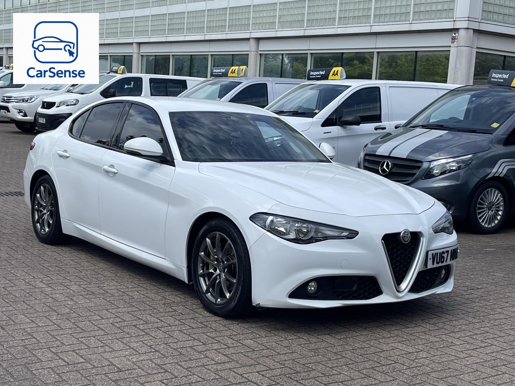 Alfa Romeo Giulia 2.0T Super Saloon 4dr Petrol Auto Euro 6 (s/s) (200 ps)