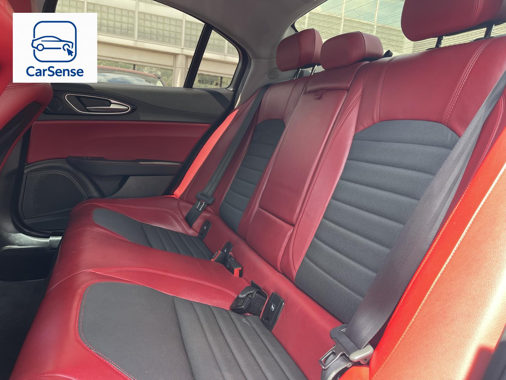 Alfa Romeo Giulia 2.0T Super Saloon 4dr Petrol Auto Euro 6 (s/s) (200 ps)