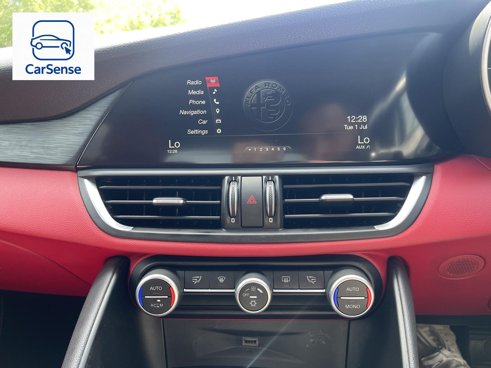 Alfa Romeo Giulia 2.0T Super Saloon 4dr Petrol Auto Euro 6 (s/s) (200 ps)