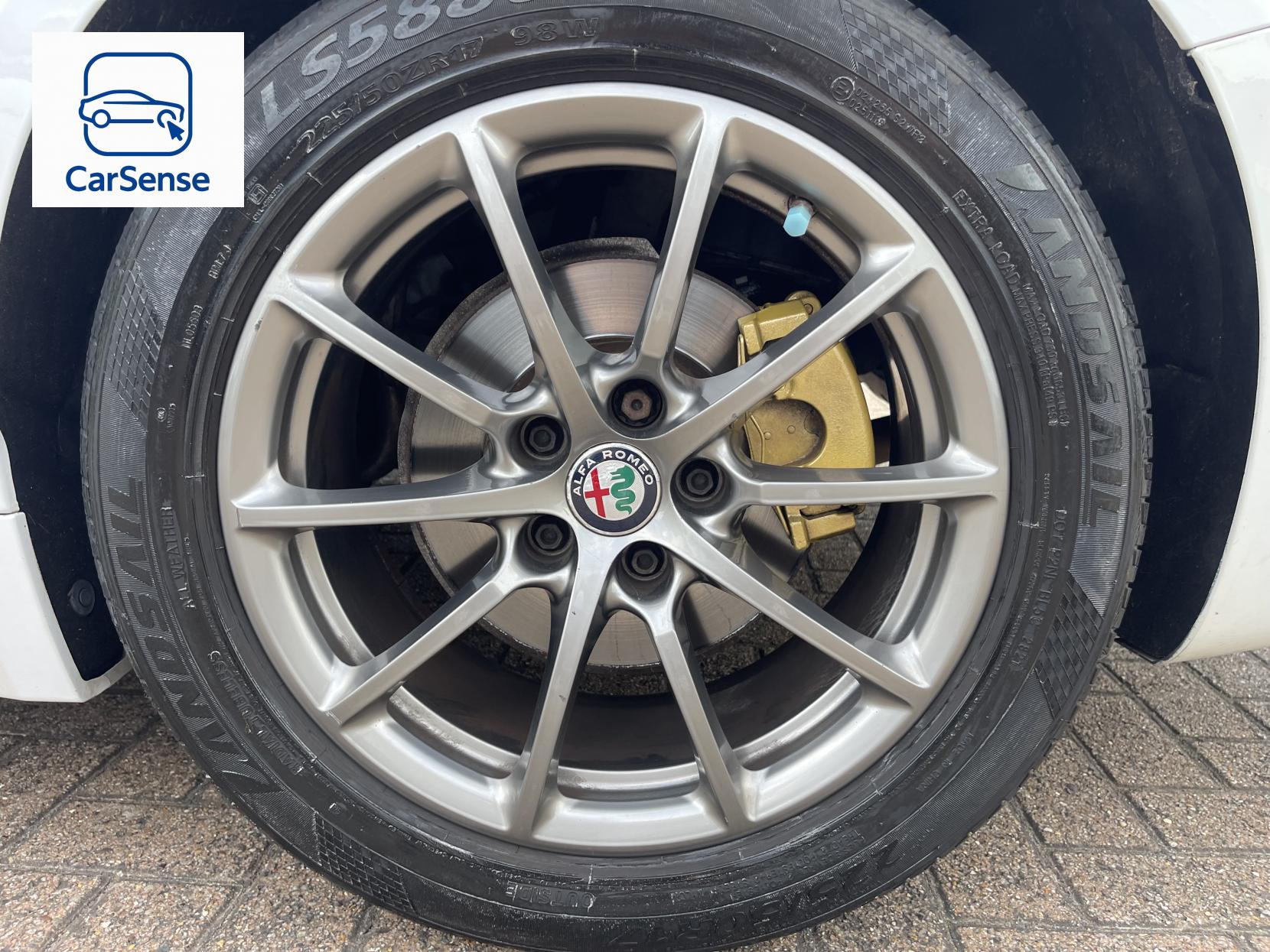 Alfa Romeo Giulia 2.0T Super Saloon 4dr Petrol Auto Euro 6 (s/s) (200 ps)
