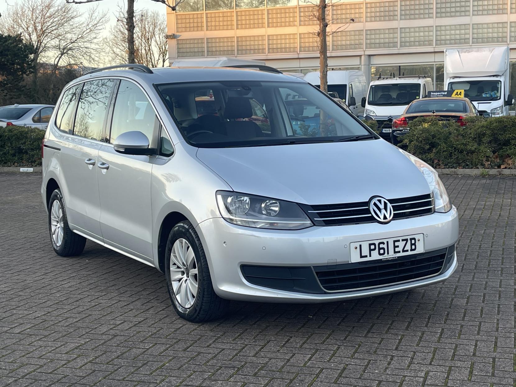 Volkswagen Sharan 2.0 TDI BlueMotion Tech SE MPV 5dr Diesel DSG Euro 5 (s/s) (140 ps)