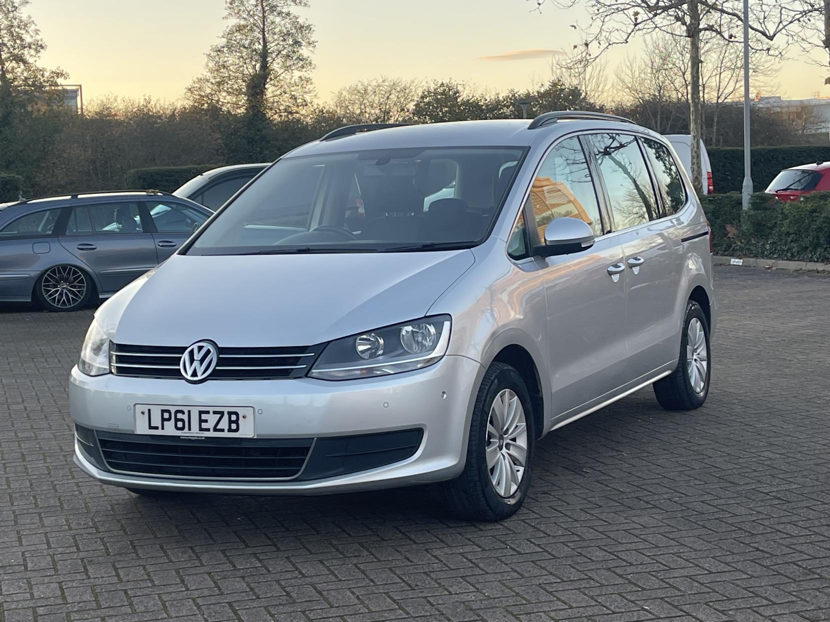 Volkswagen Sharan 2.0 TDI BlueMotion Tech SE MPV 5dr Diesel DSG Euro 5 (s/s) (140 ps)