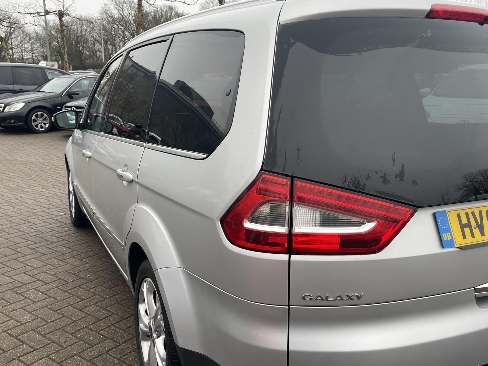 Ford Galaxy 2.0 TDCi Titanium X MPV 5dr Diesel Powershift Euro 5 (163 ps)