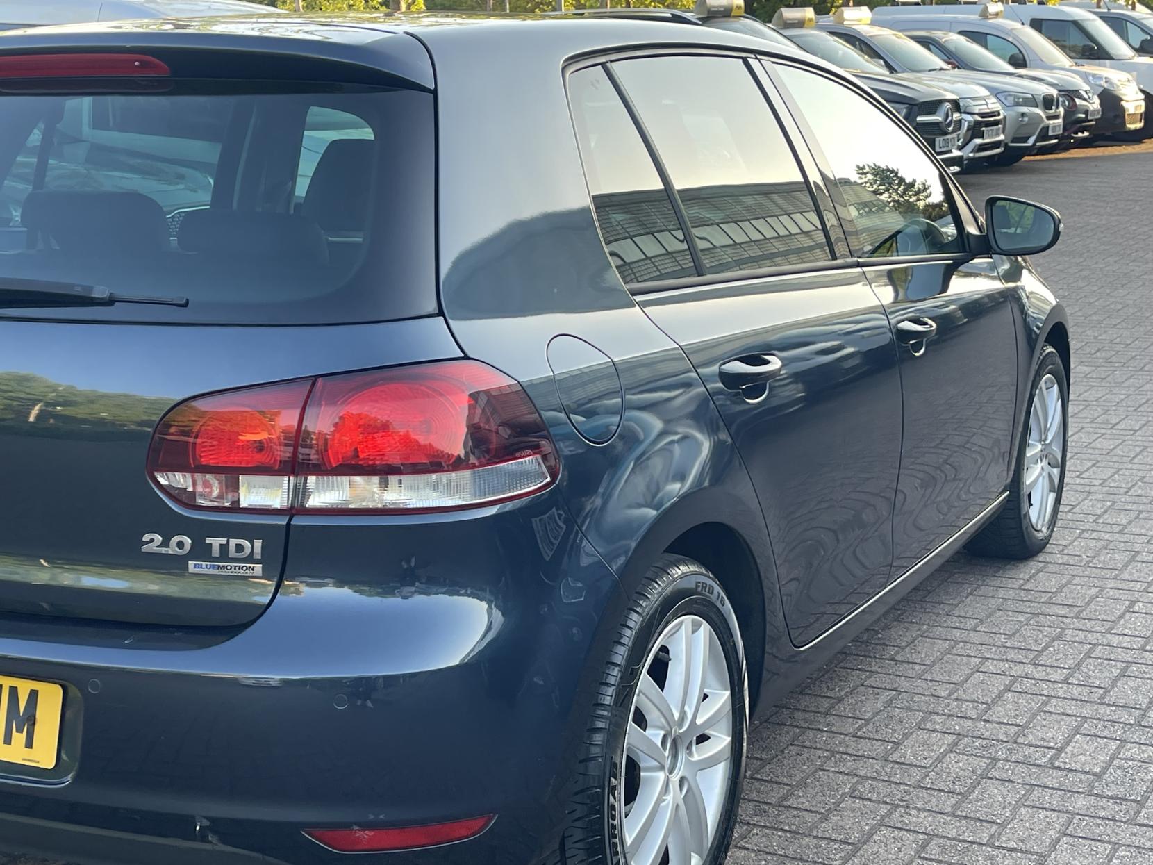 Volkswagen Golf 2.0 TDI GT (Leather) Hatchback 5dr Diesel Manual Euro 5 (140 ps)