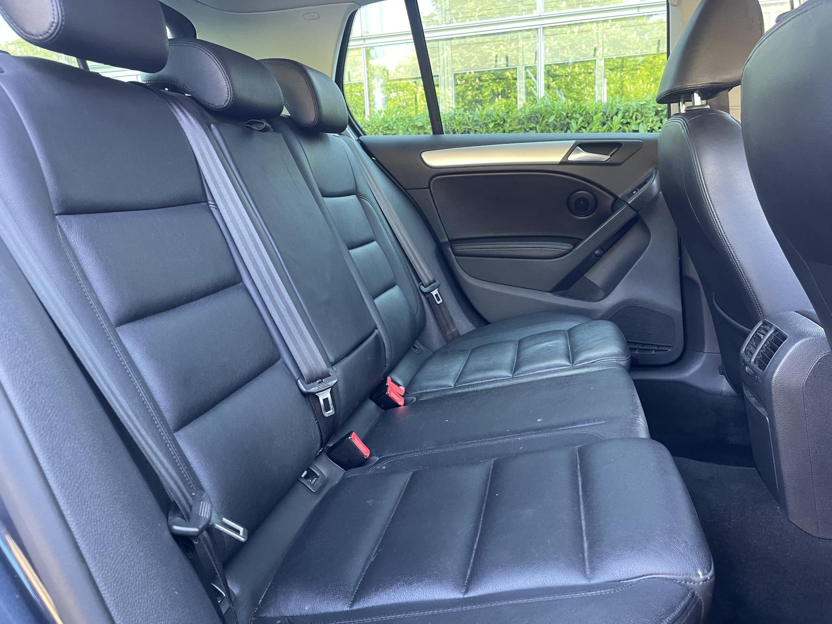 Volkswagen Golf 2.0 TDI GT (Leather) Hatchback 5dr Diesel Manual Euro 5 (140 ps)