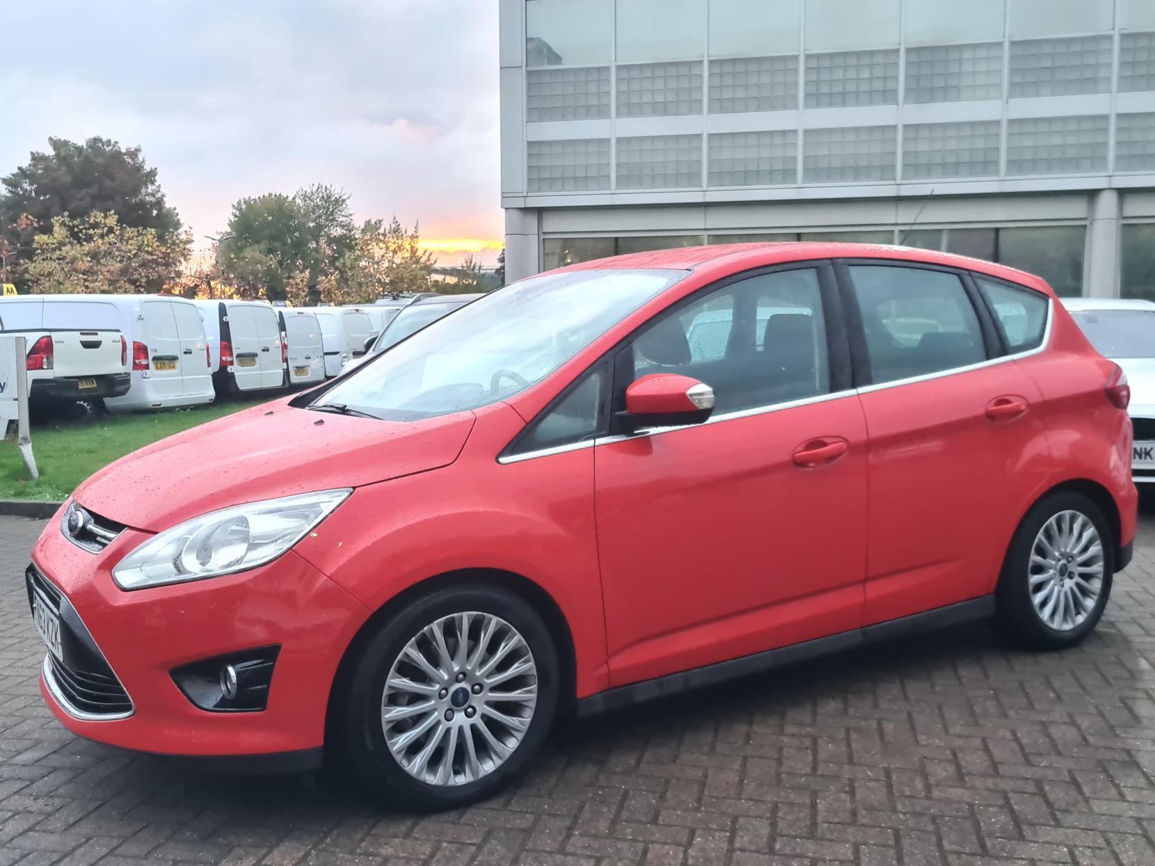 Ford C-Max 2.0 TDCi Titanium MPV 5dr Diesel Powershift Euro 5 (140 ps)