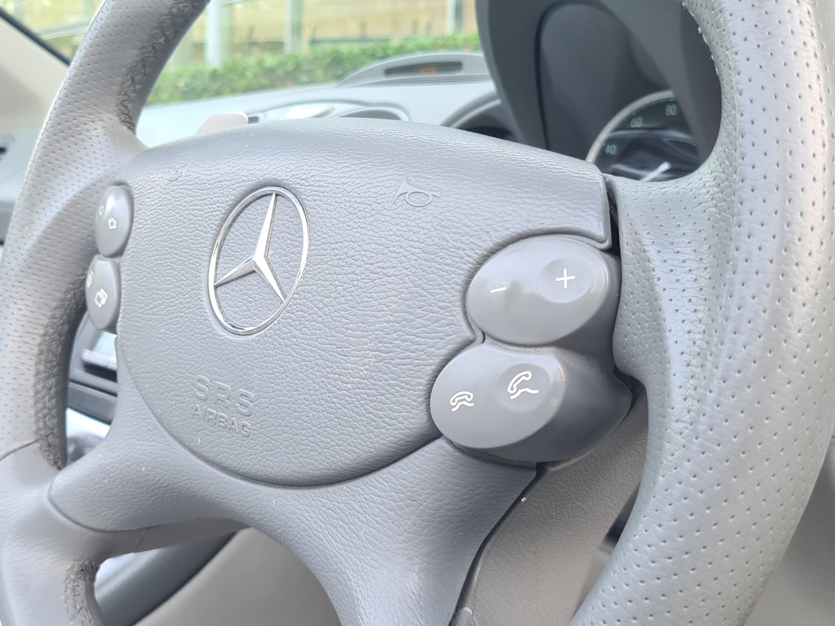 Mercedes-Benz SL 3.7 SL350 Convertible 2dr Petrol Automatic (281 g/km, 245 bhp)