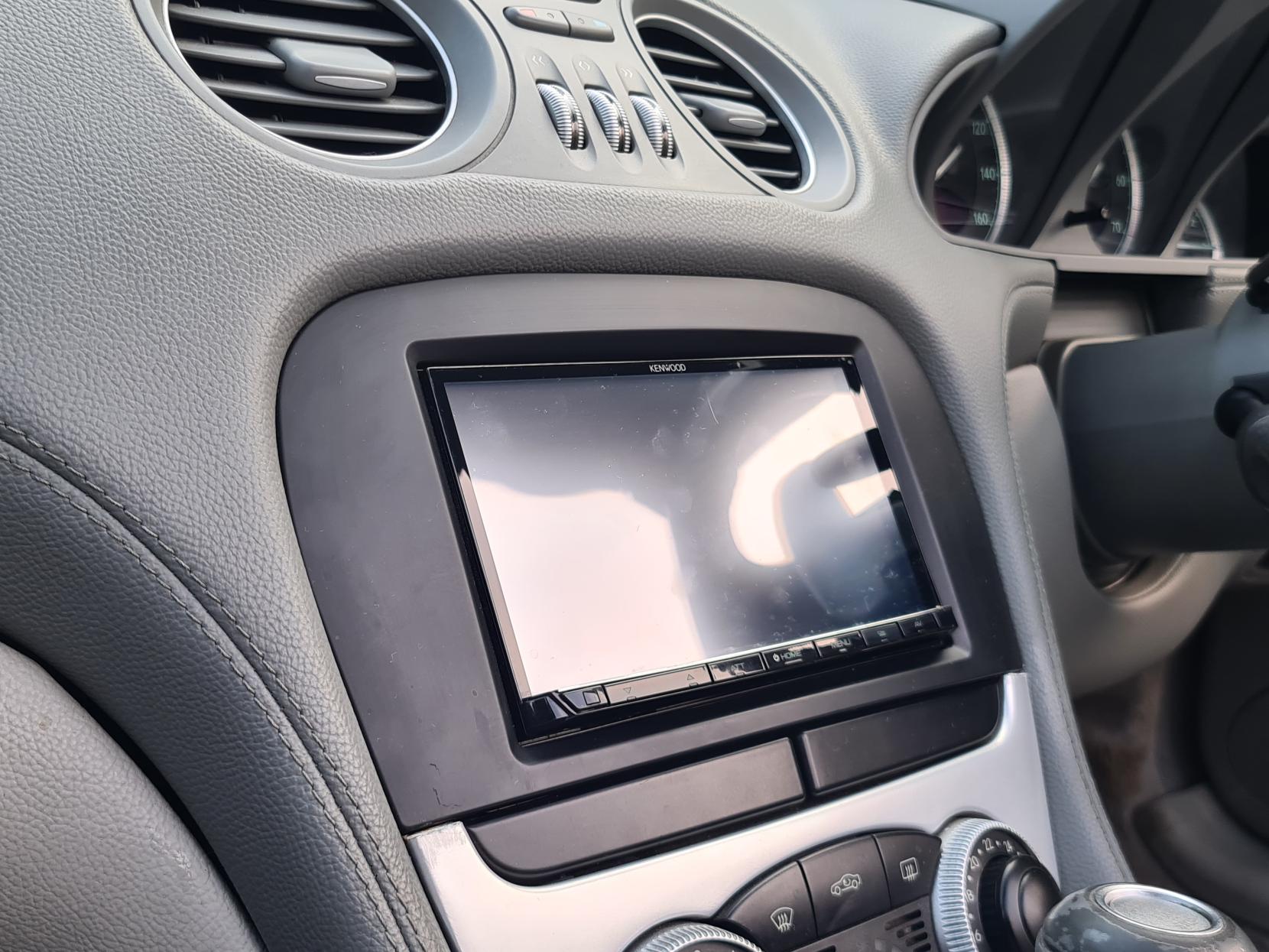 Mercedes-Benz SL 3.7 SL350 Convertible 2dr Petrol Automatic (281 g/km, 245 bhp)
