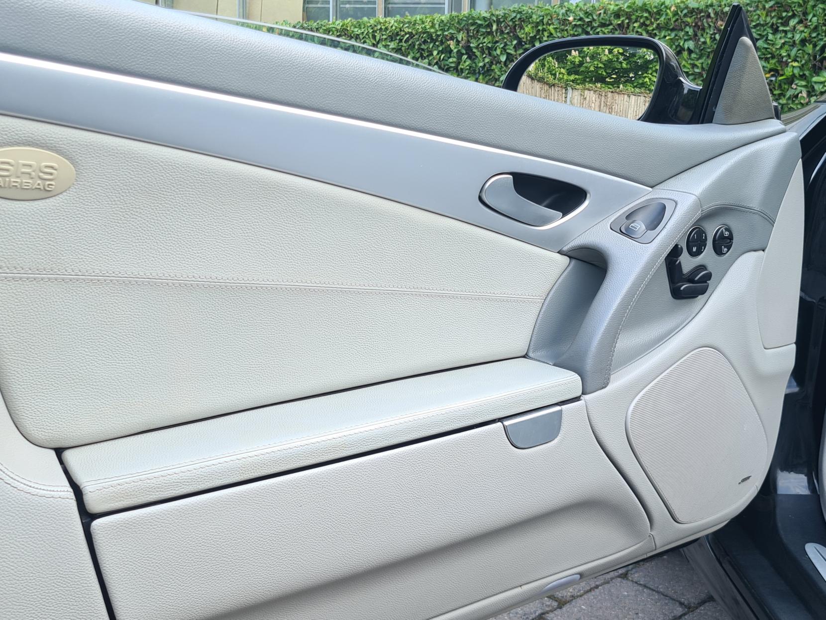 Mercedes-Benz SL 3.7 SL350 Convertible 2dr Petrol Automatic (281 g/km, 245 bhp)