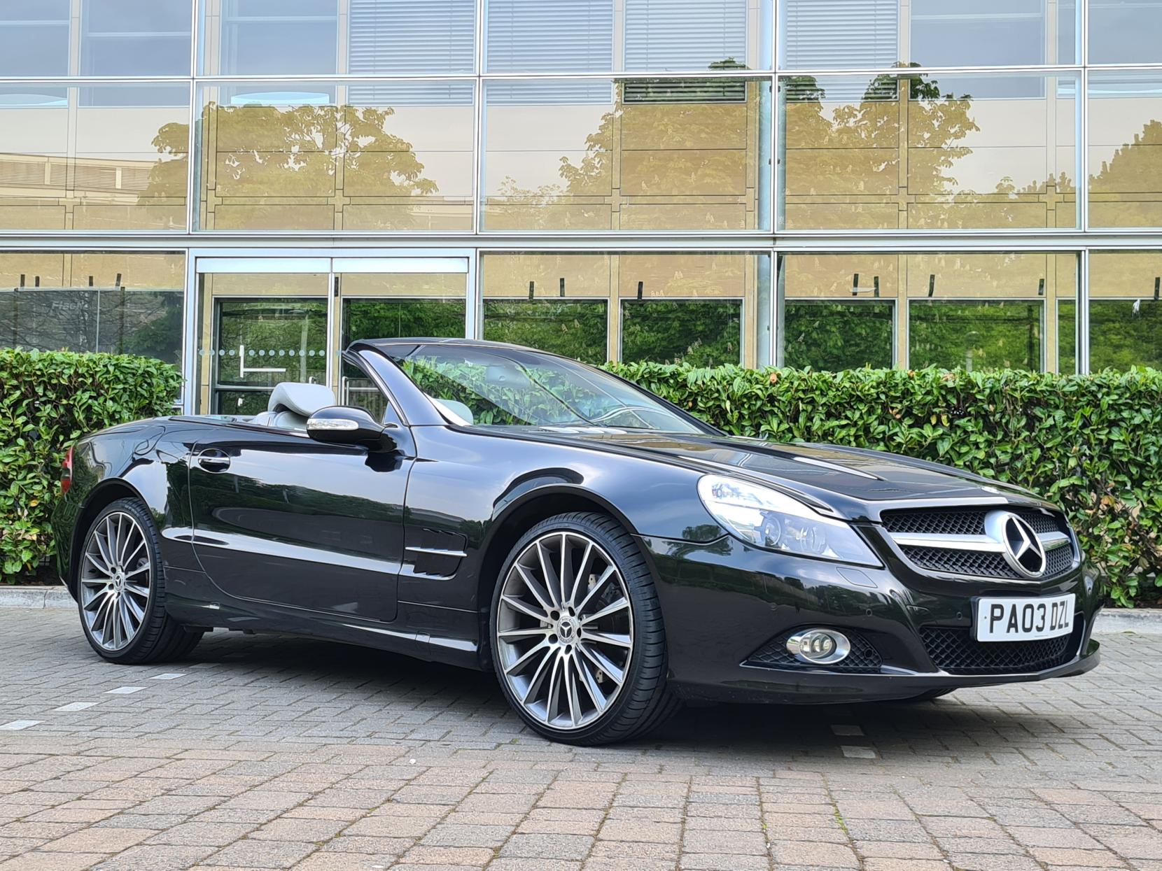 Mercedes-Benz SL 3.7 SL350 Convertible 2dr Petrol Automatic (281 g/km, 245 bhp)