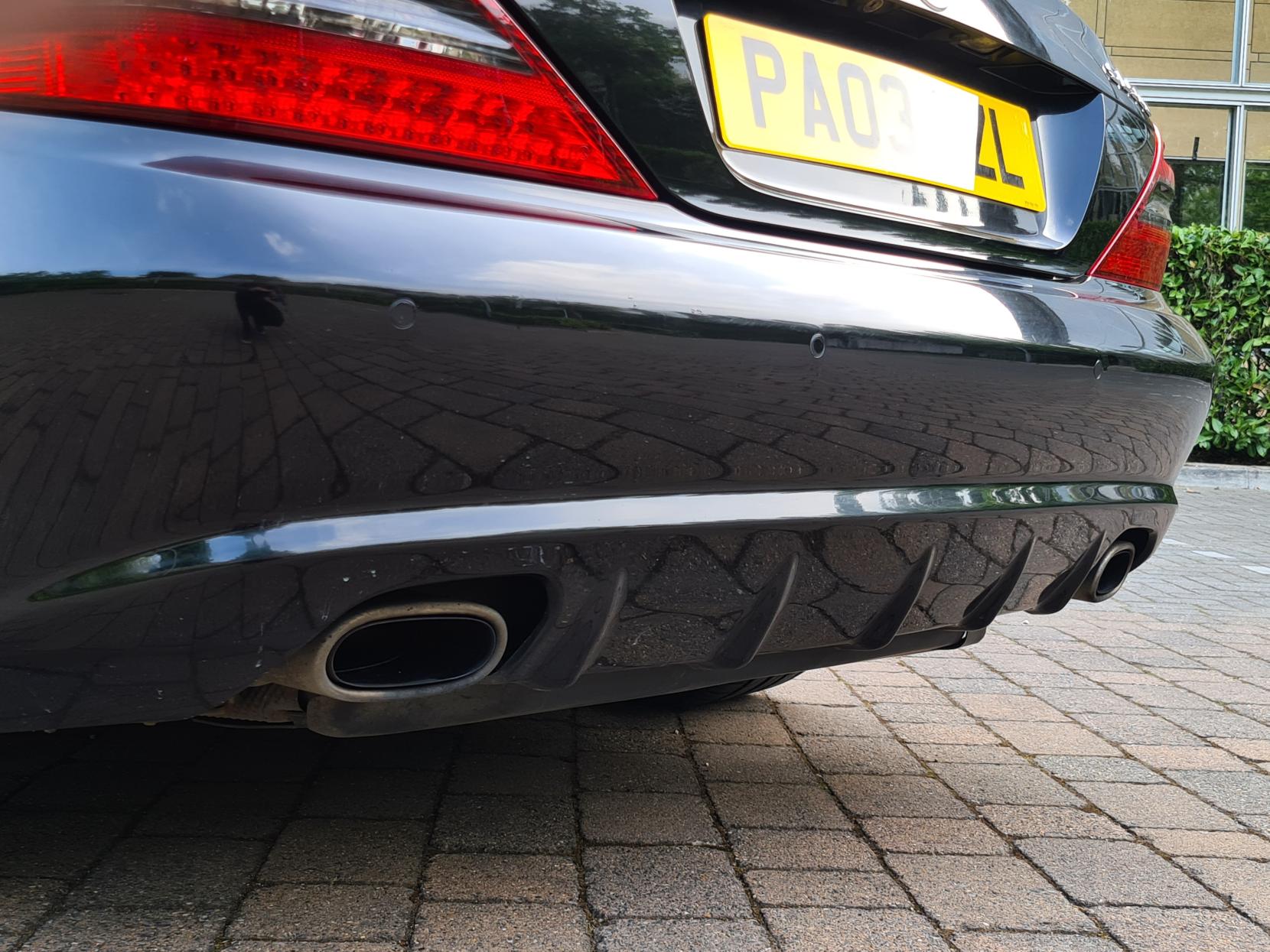 Mercedes-Benz SL 3.7 SL350 Convertible 2dr Petrol Automatic (281 g/km, 245 bhp)