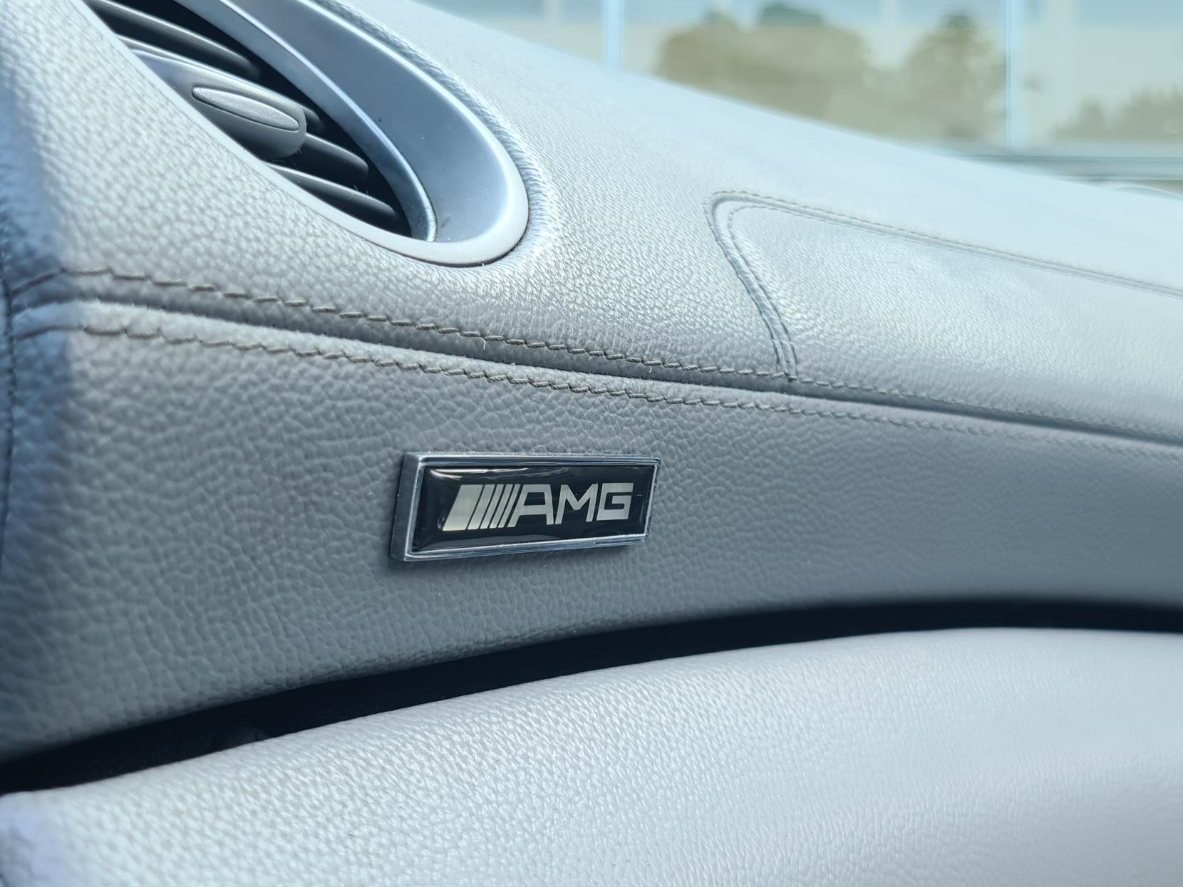 Mercedes-Benz SL 3.7 SL350 Convertible 2dr Petrol Automatic (281 g/km, 245 bhp)