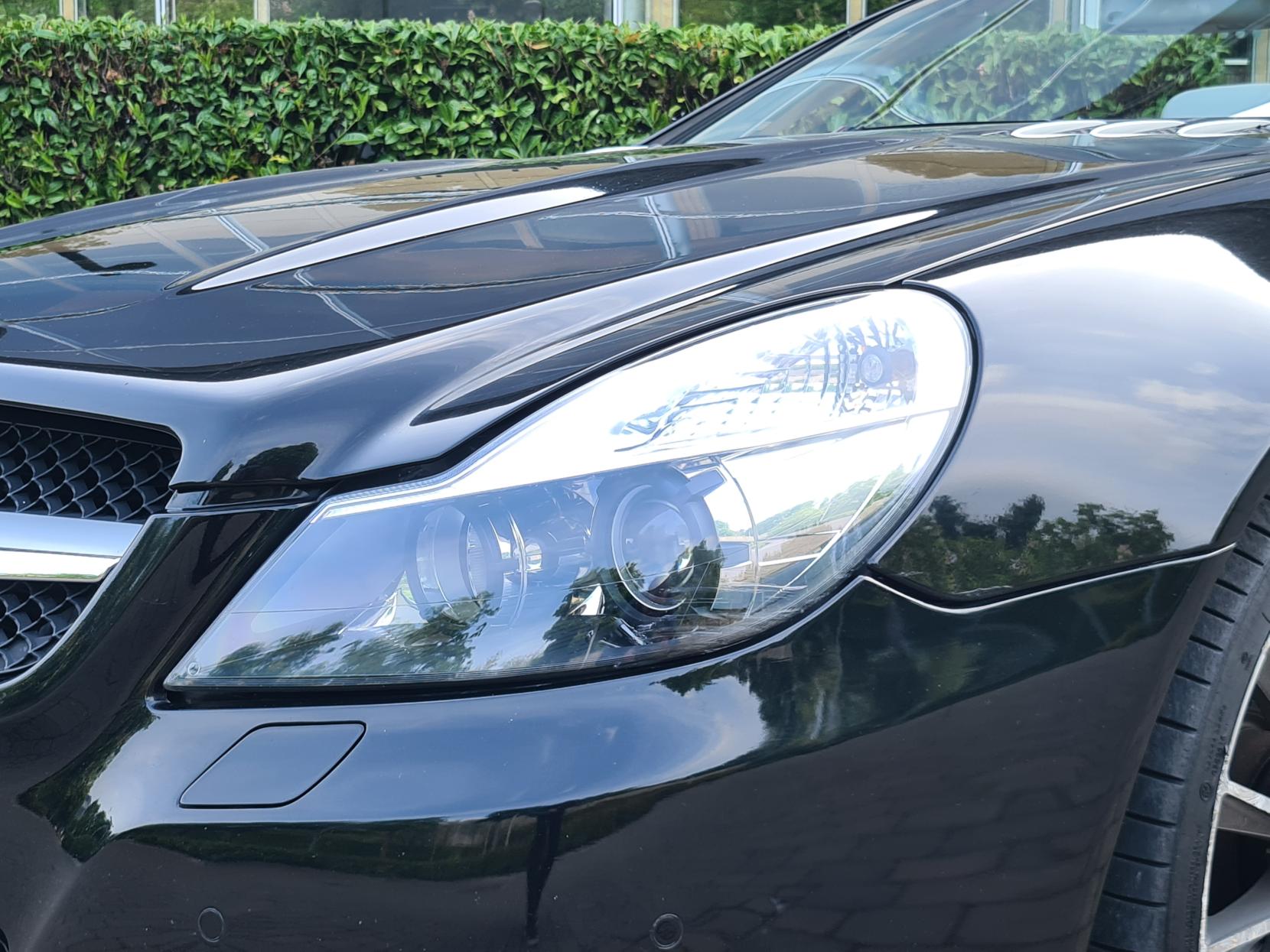 Mercedes-Benz SL 3.7 SL350 Convertible 2dr Petrol Automatic (281 g/km, 245 bhp)