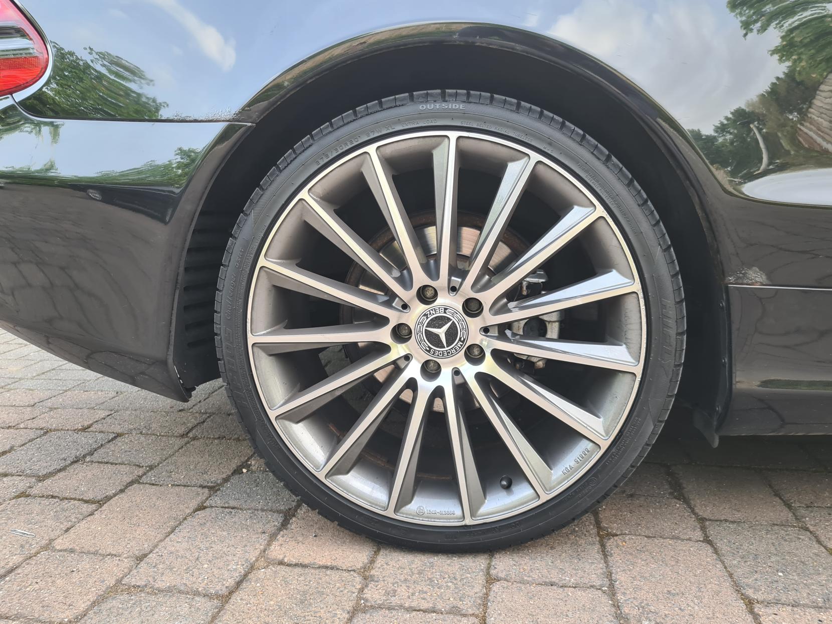 Mercedes-Benz SL 3.7 SL350 Convertible 2dr Petrol Automatic (281 g/km, 245 bhp)