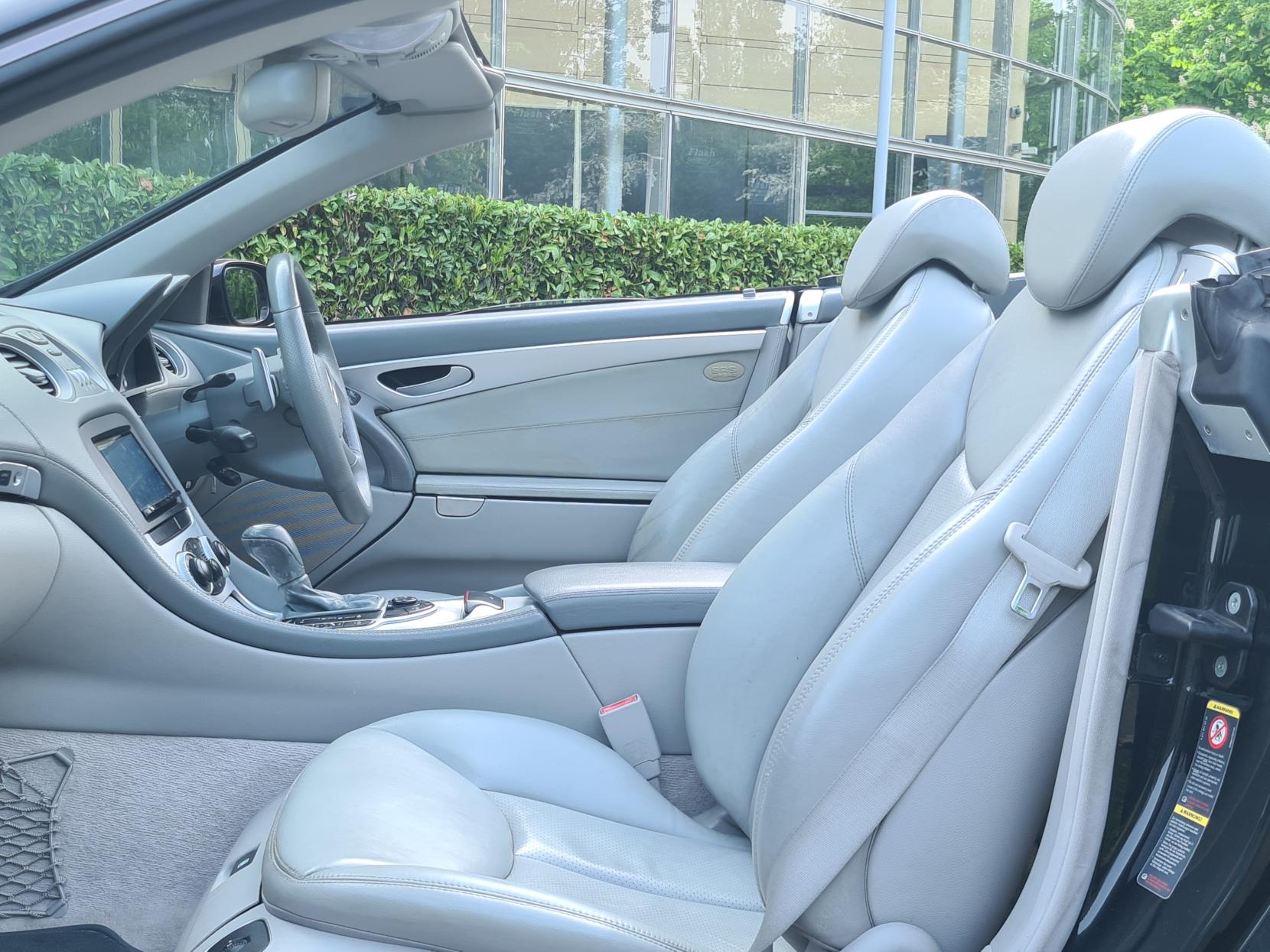Mercedes-Benz SL 3.7 SL350 Convertible 2dr Petrol Automatic (281 g/km, 245 bhp)
