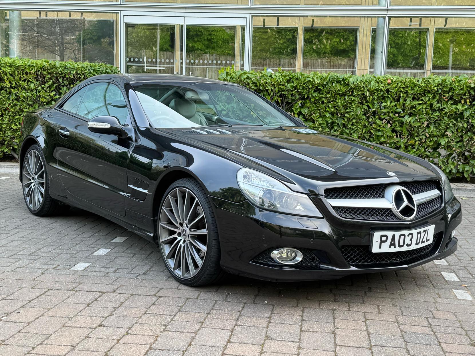 Mercedes-Benz SL 3.7 SL350 Convertible 2dr Petrol Automatic (281 g/km, 245 bhp)