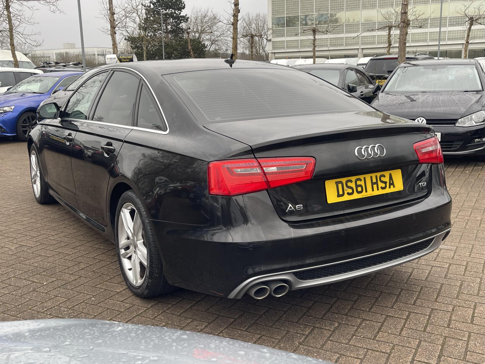 Audi A6 Saloon 2.0 TDI S line Saloon 4dr Diesel Multitronic Euro 5 (s/s) (177 ps)