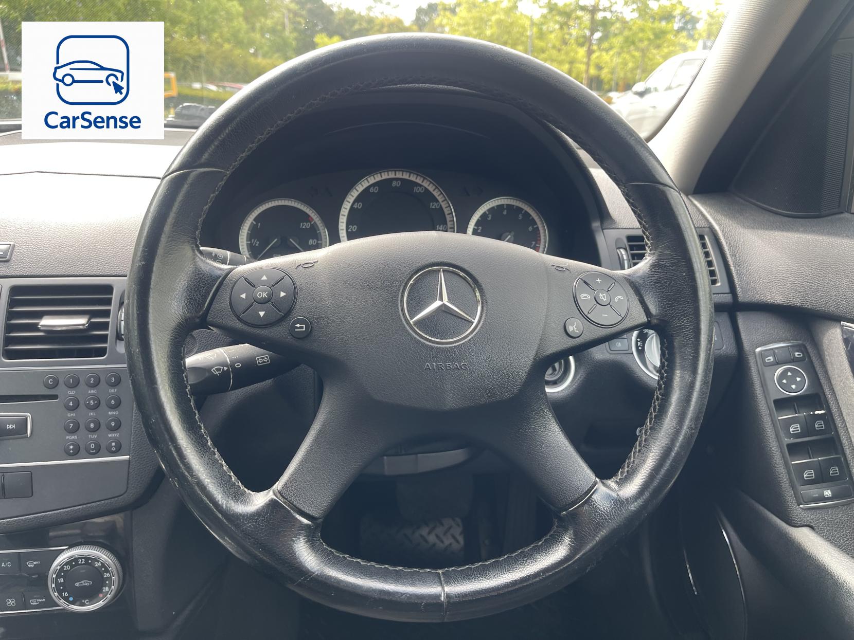 Mercedes-Benz C Class 1.8 C180 BlueEfficiency SE Saloon 4dr Petrol Auto Euro 5 (156 ps)