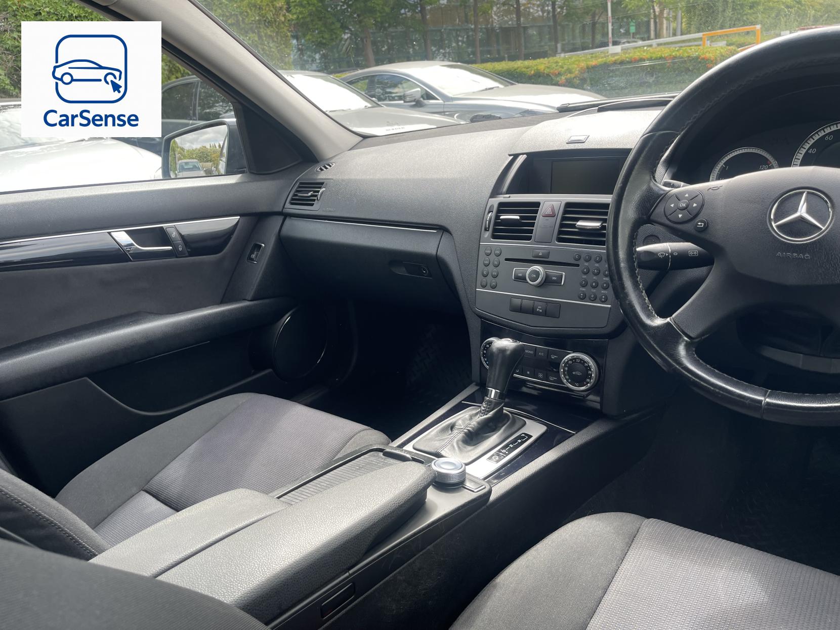 Mercedes-Benz C Class 1.8 C180 BlueEfficiency SE Saloon 4dr Petrol Auto Euro 5 (156 ps)