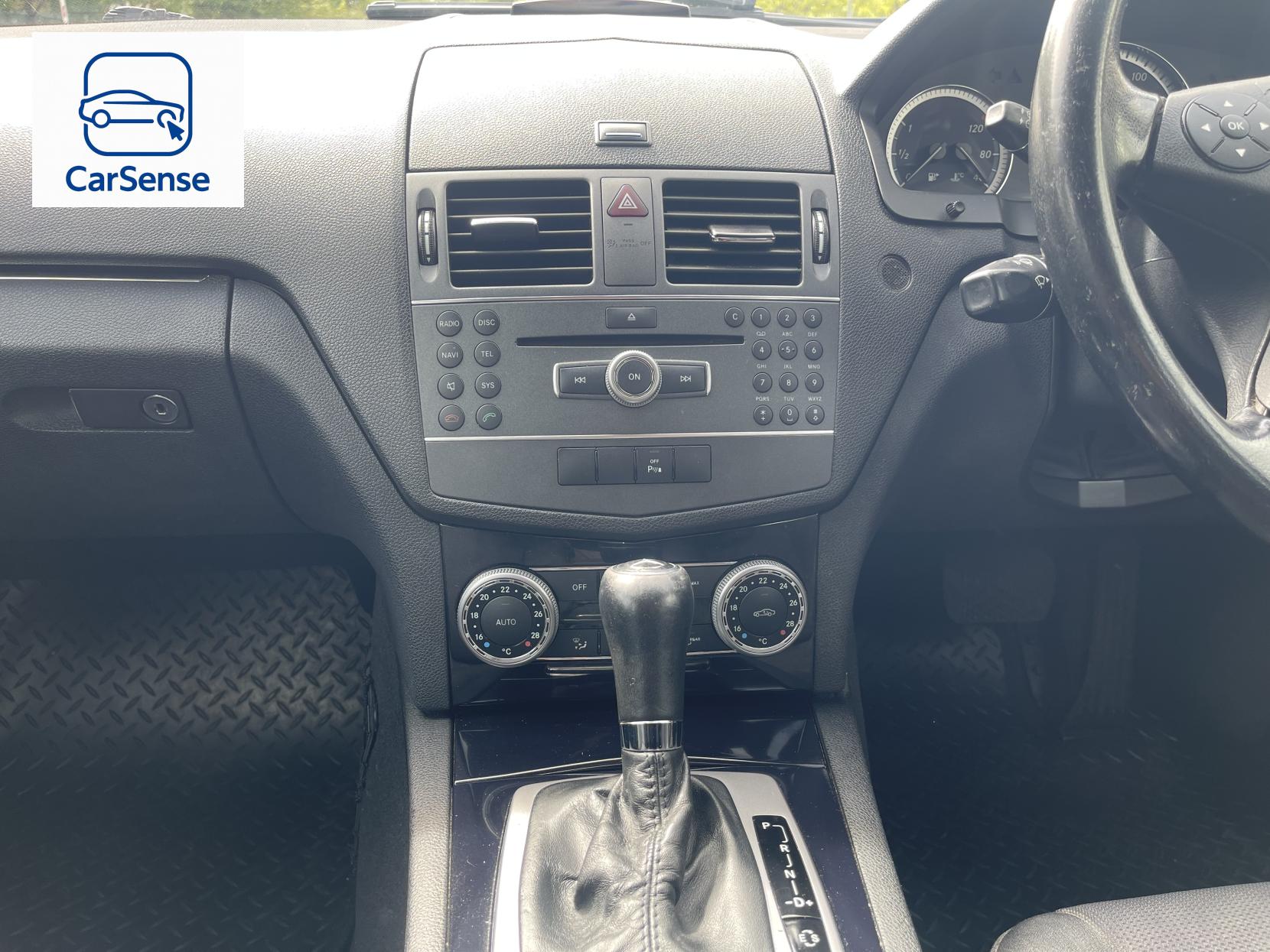 Mercedes-Benz C Class 1.8 C180 BlueEfficiency SE Saloon 4dr Petrol Auto Euro 5 (156 ps)