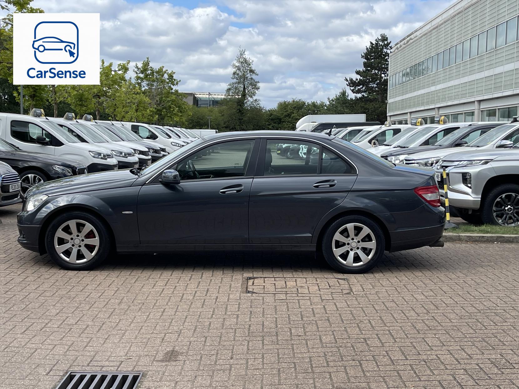 Mercedes-Benz C Class 1.8 C180 BlueEfficiency SE Saloon 4dr Petrol Auto Euro 5 (156 ps)