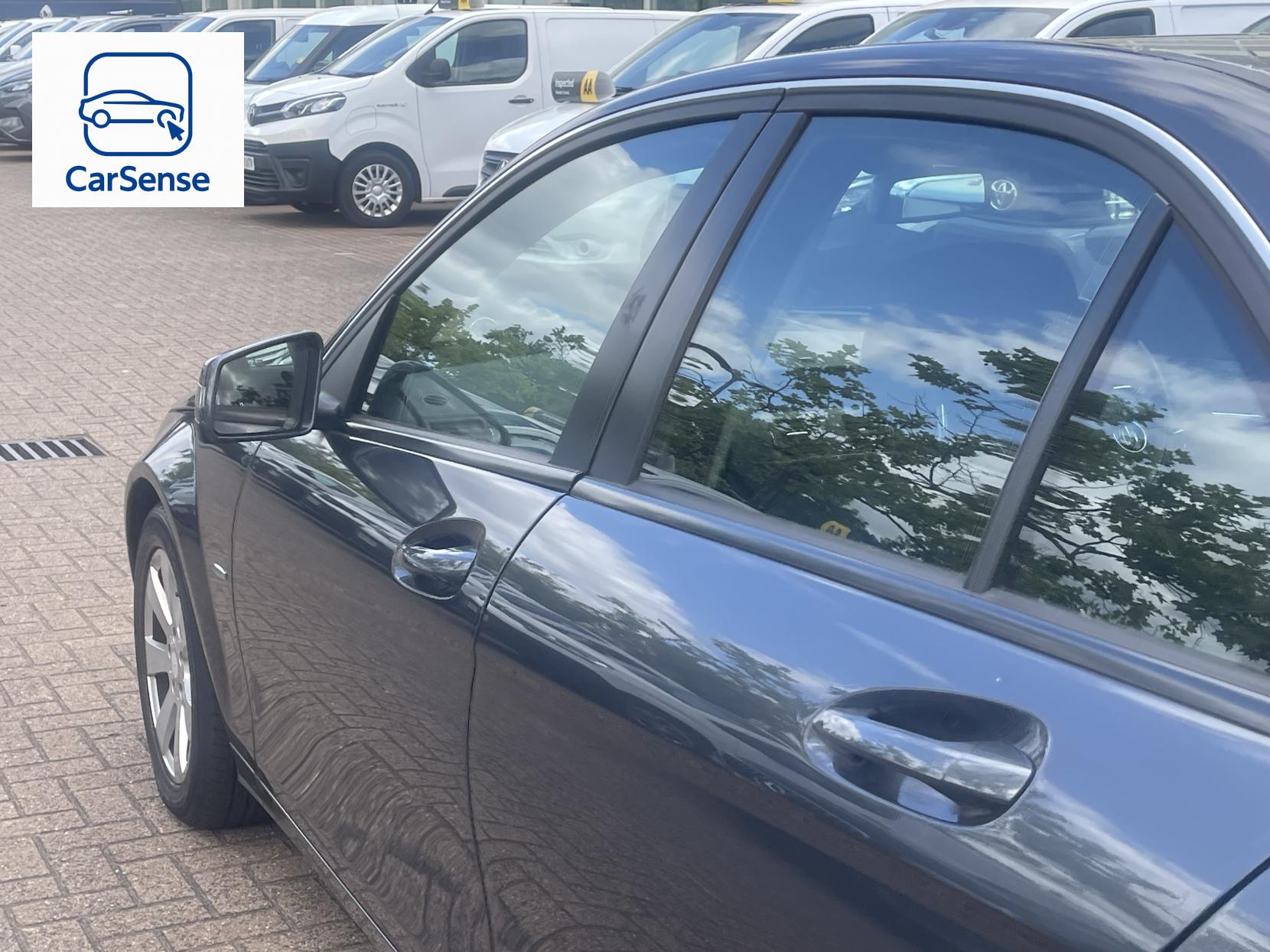 Mercedes-Benz C Class 1.8 C180 BlueEfficiency SE Saloon 4dr Petrol Auto Euro 5 (156 ps)