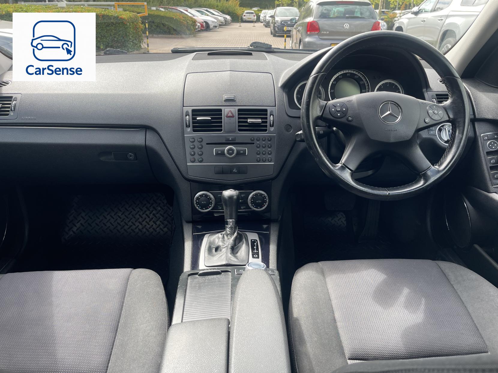 Mercedes-Benz C Class 1.8 C180 BlueEfficiency SE Saloon 4dr Petrol Auto Euro 5 (156 ps)