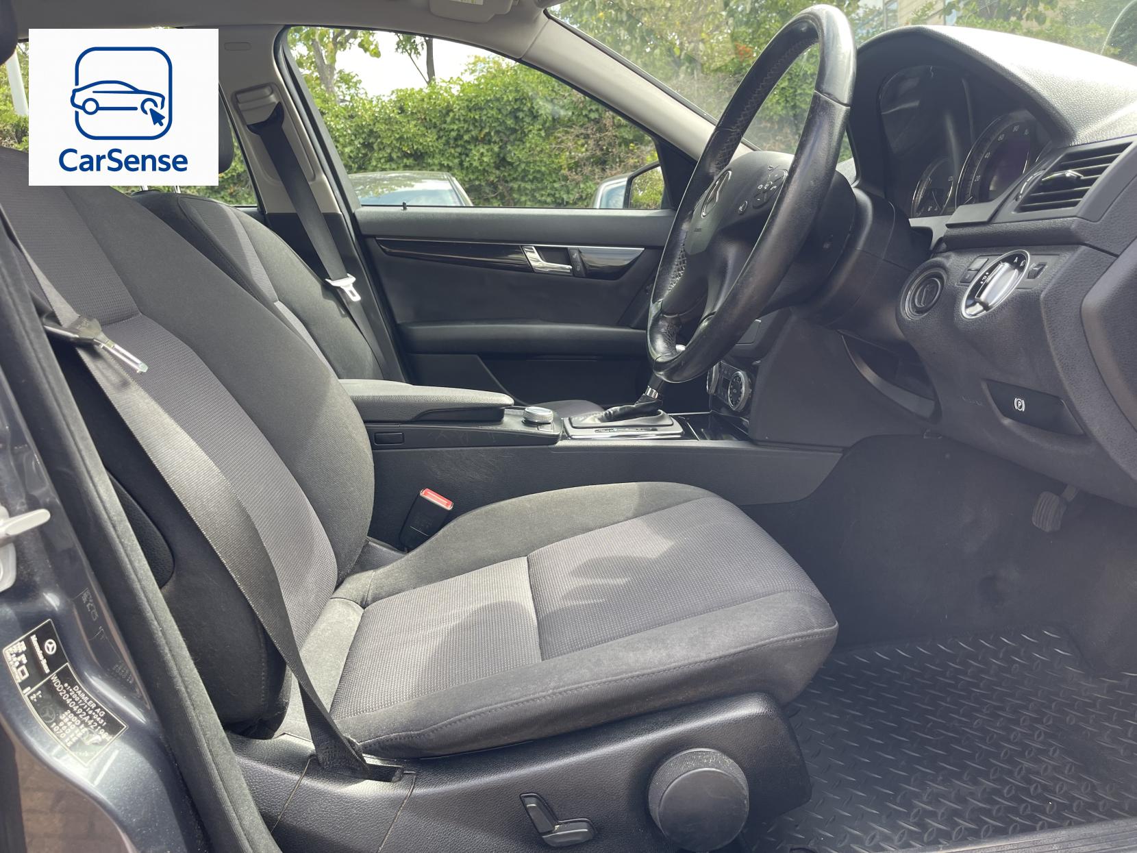 Mercedes-Benz C Class 1.8 C180 BlueEfficiency SE Saloon 4dr Petrol Auto Euro 5 (156 ps)