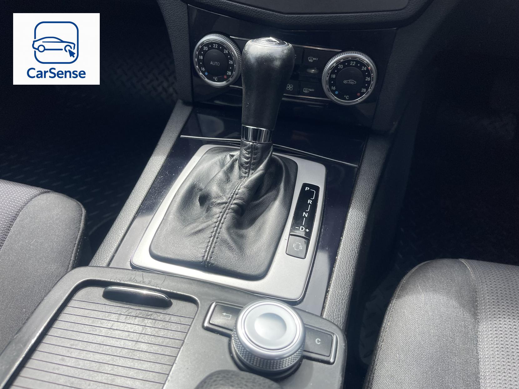 Mercedes-Benz C Class 1.8 C180 BlueEfficiency SE Saloon 4dr Petrol Auto Euro 5 (156 ps)