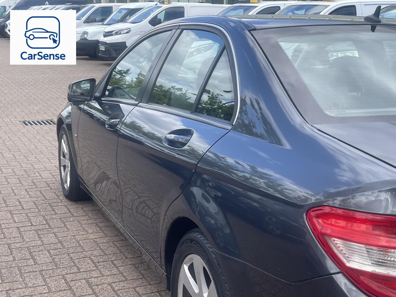 Mercedes-Benz C Class 1.8 C180 BlueEfficiency SE Saloon 4dr Petrol Auto Euro 5 (156 ps)