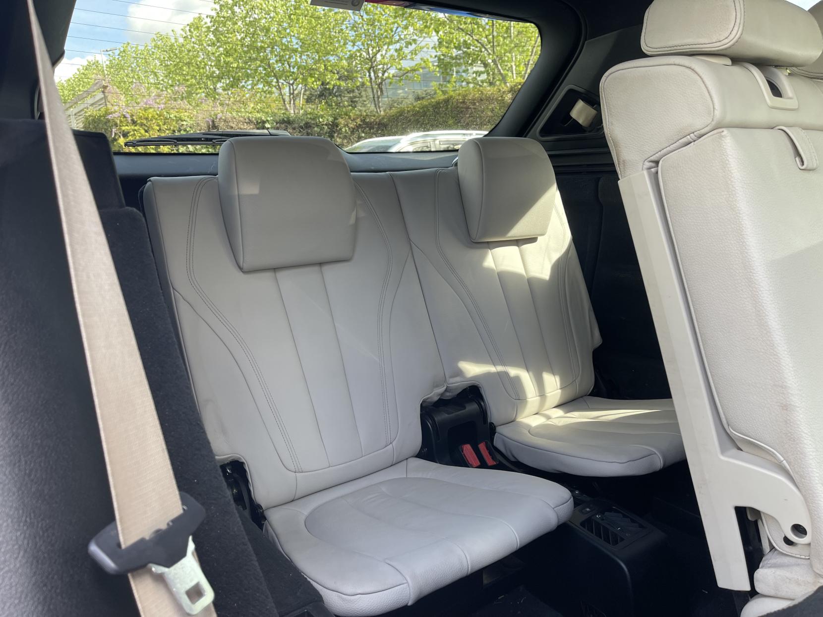 BMW X5 3.0 30d SE SUV 5dr Diesel Auto xDrive Euro 6 (s/s) (258 ps)