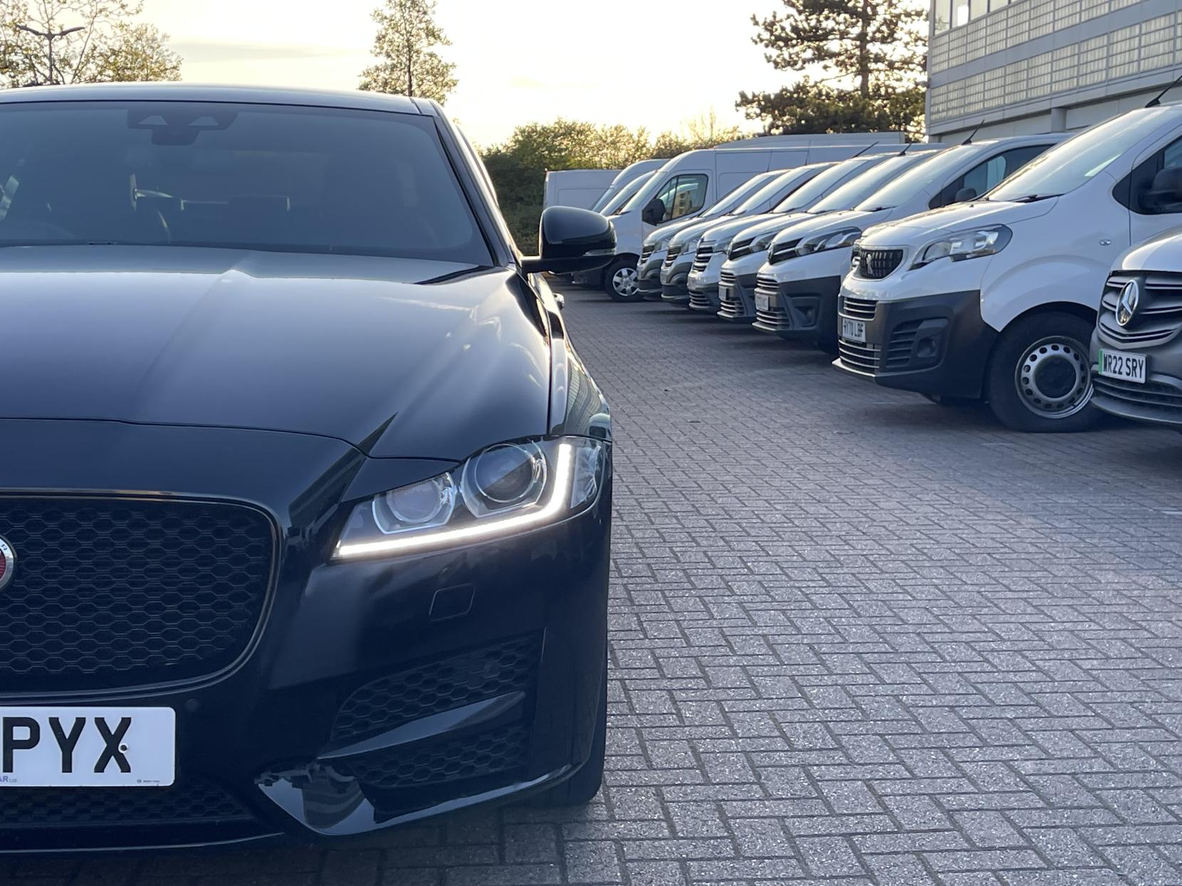 Jaguar XF 2.0d R-Sport Saloon 4dr Diesel Auto Euro 6 (s/s) (180 ps)