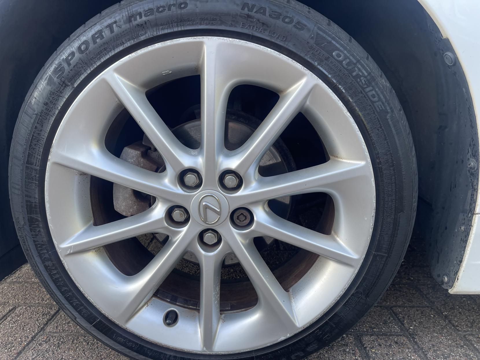 Lexus CT 1.8 200h SE-L Hatchback 5dr Petrol Hybrid CVT Euro 5 (s/s) (136 ps)