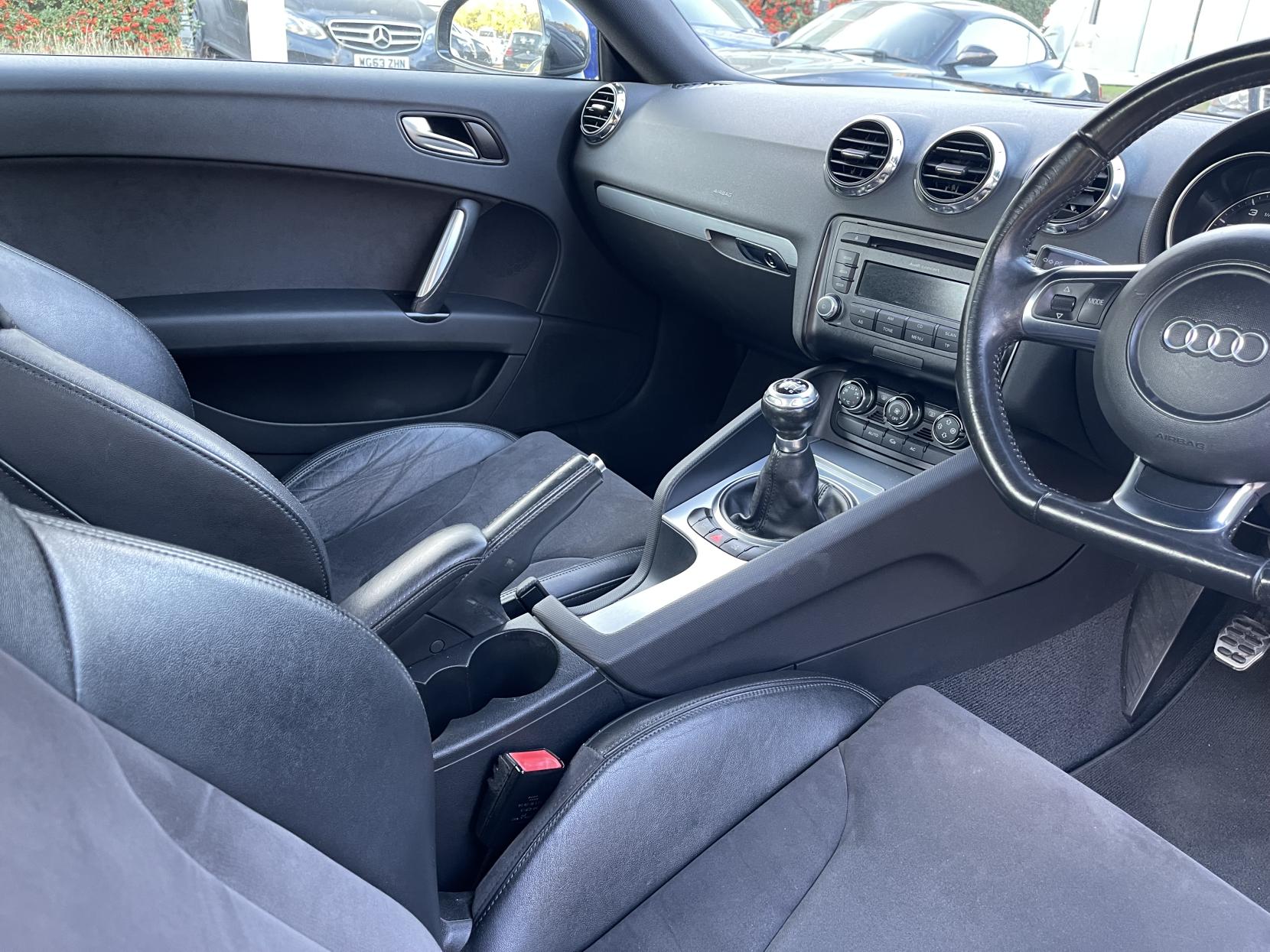 Audi TT 2.0 TFSI Coupe 3dr Petrol Manual Euro 4 (200 ps)