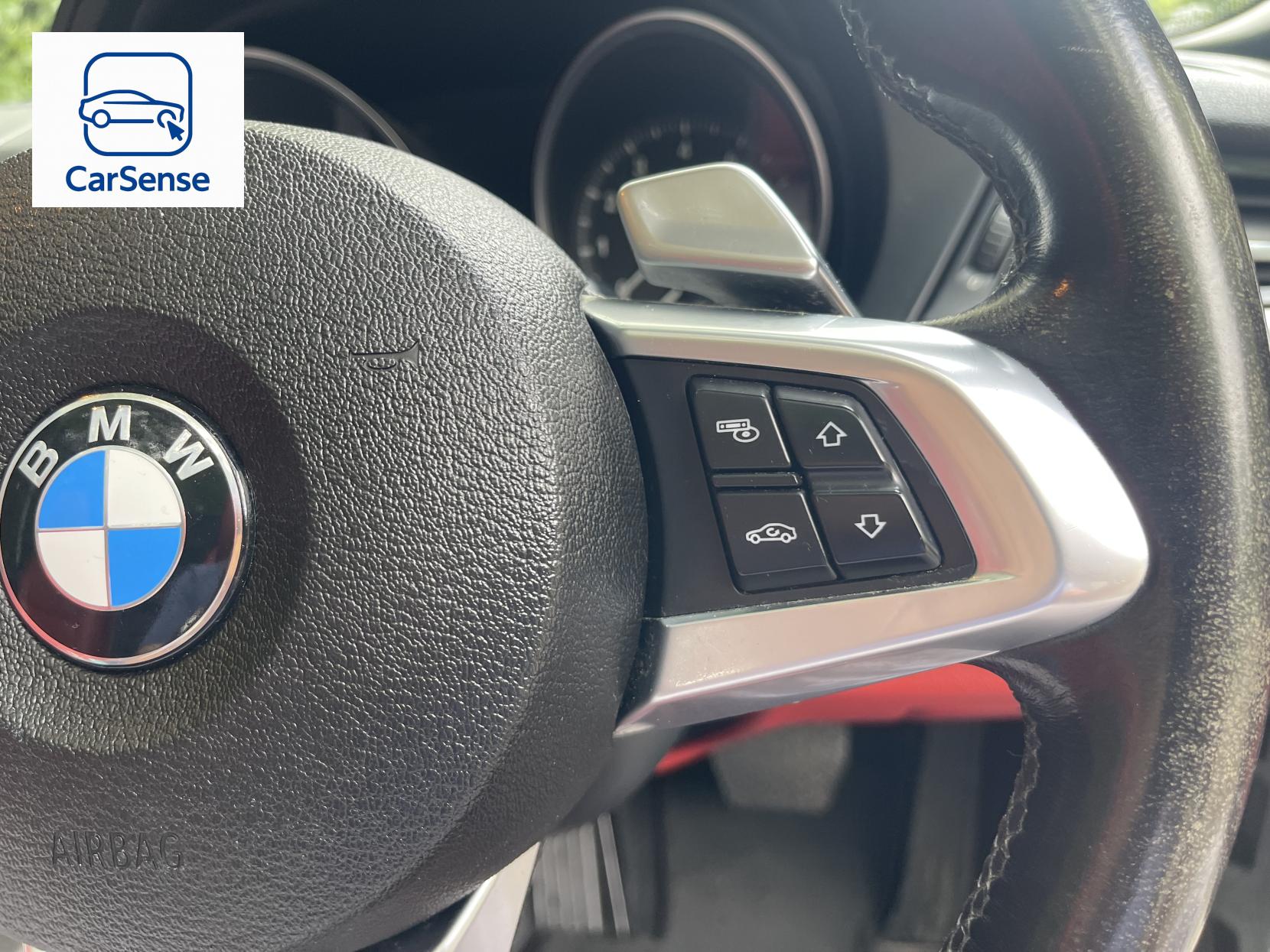 BMW Z4 3.0 30i Convertible 2dr Petrol Auto sDrive Euro 5 (258 ps)