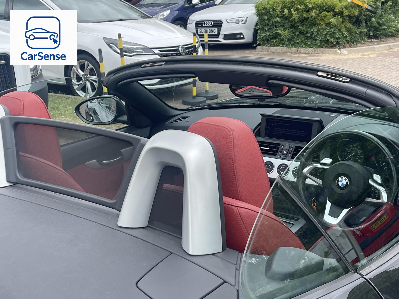 BMW Z4 3.0 30i Convertible 2dr Petrol Auto sDrive Euro 5 (258 ps)