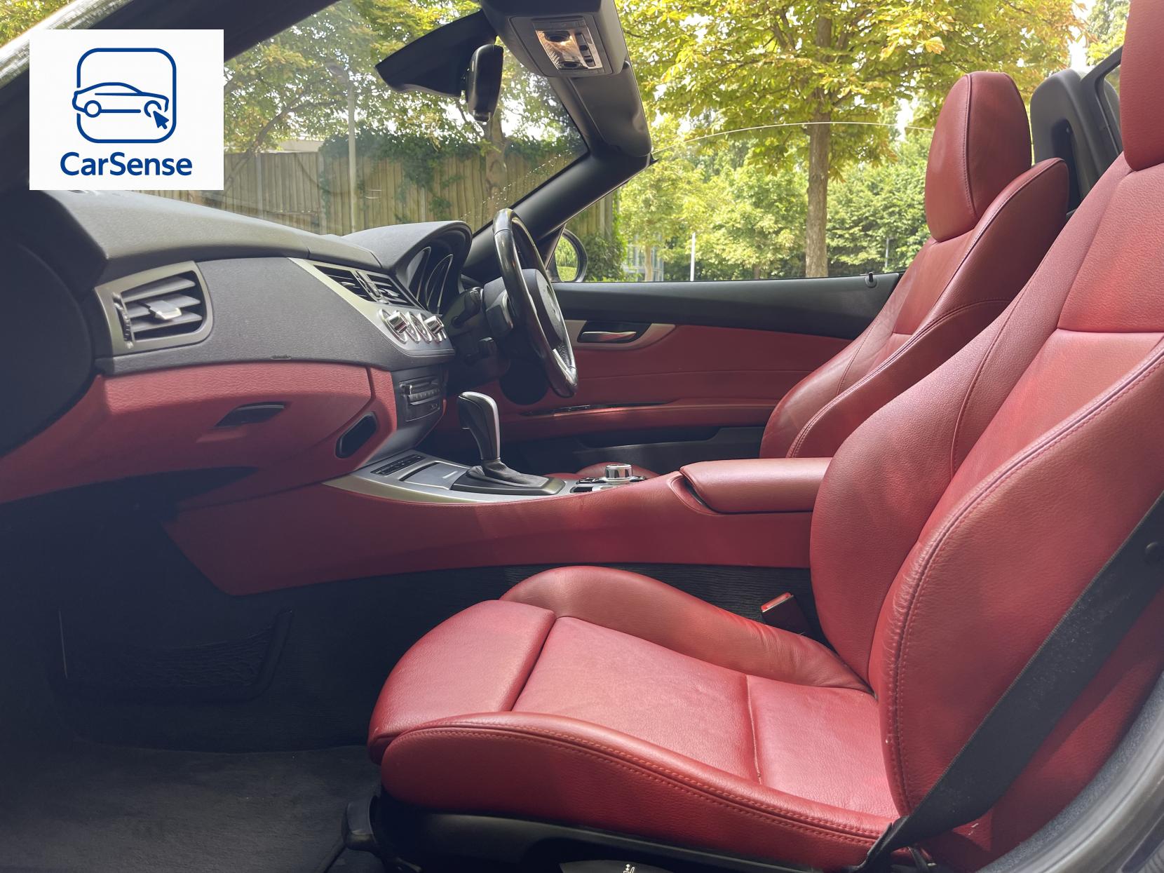 BMW Z4 3.0 30i Convertible 2dr Petrol Auto sDrive Euro 5 (258 ps)