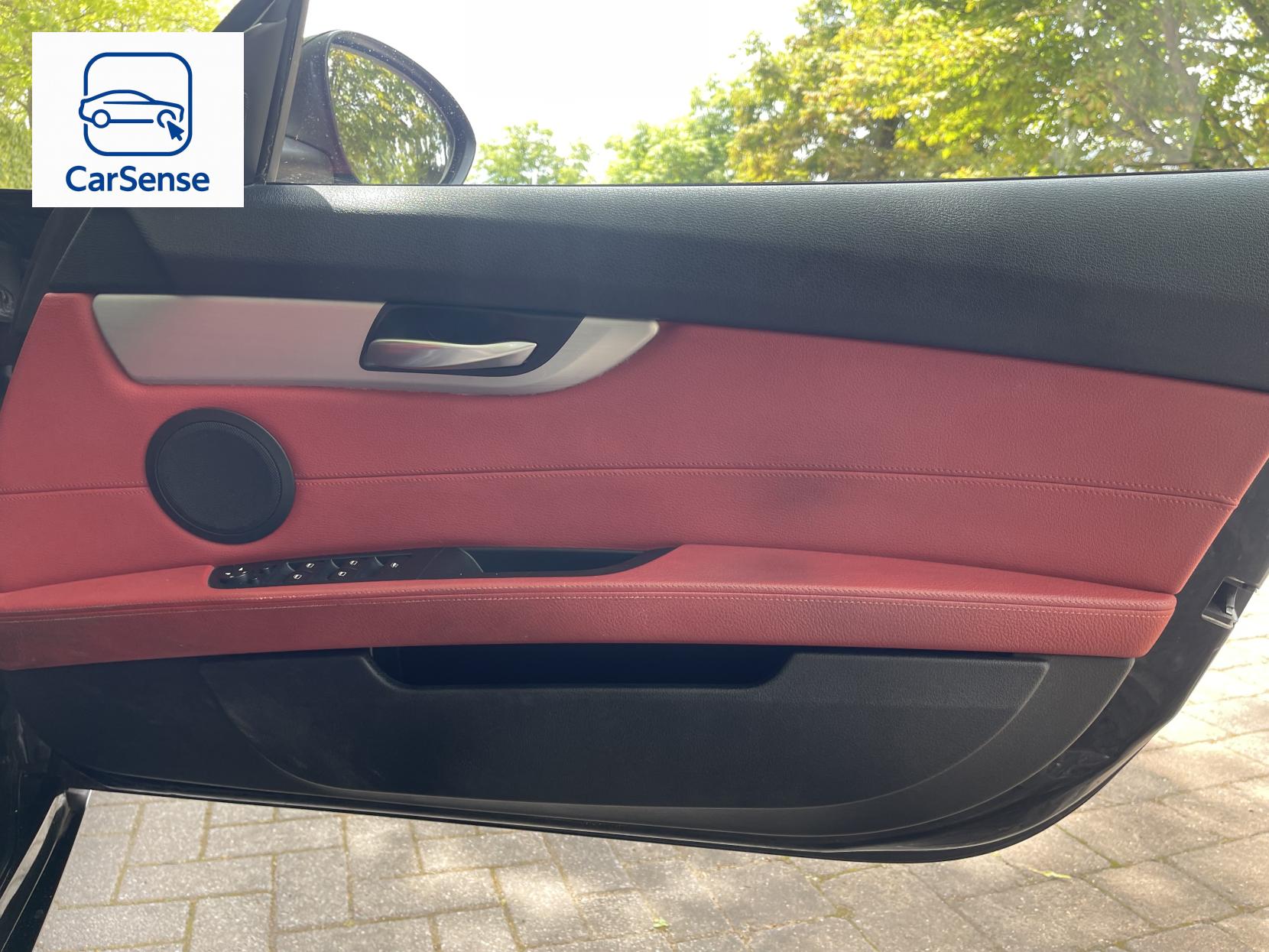 BMW Z4 3.0 30i Convertible 2dr Petrol Auto sDrive Euro 5 (258 ps)