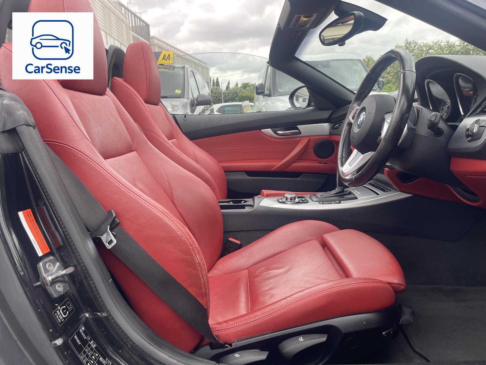 BMW Z4 3.0 30i Convertible 2dr Petrol Auto sDrive Euro 5 (258 ps)