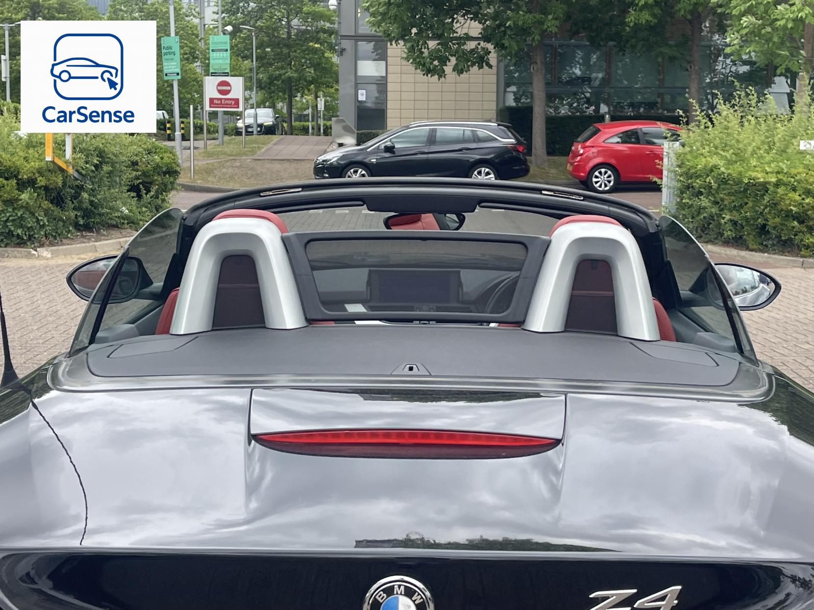 BMW Z4 3.0 30i Convertible 2dr Petrol Auto sDrive Euro 5 (258 ps)
