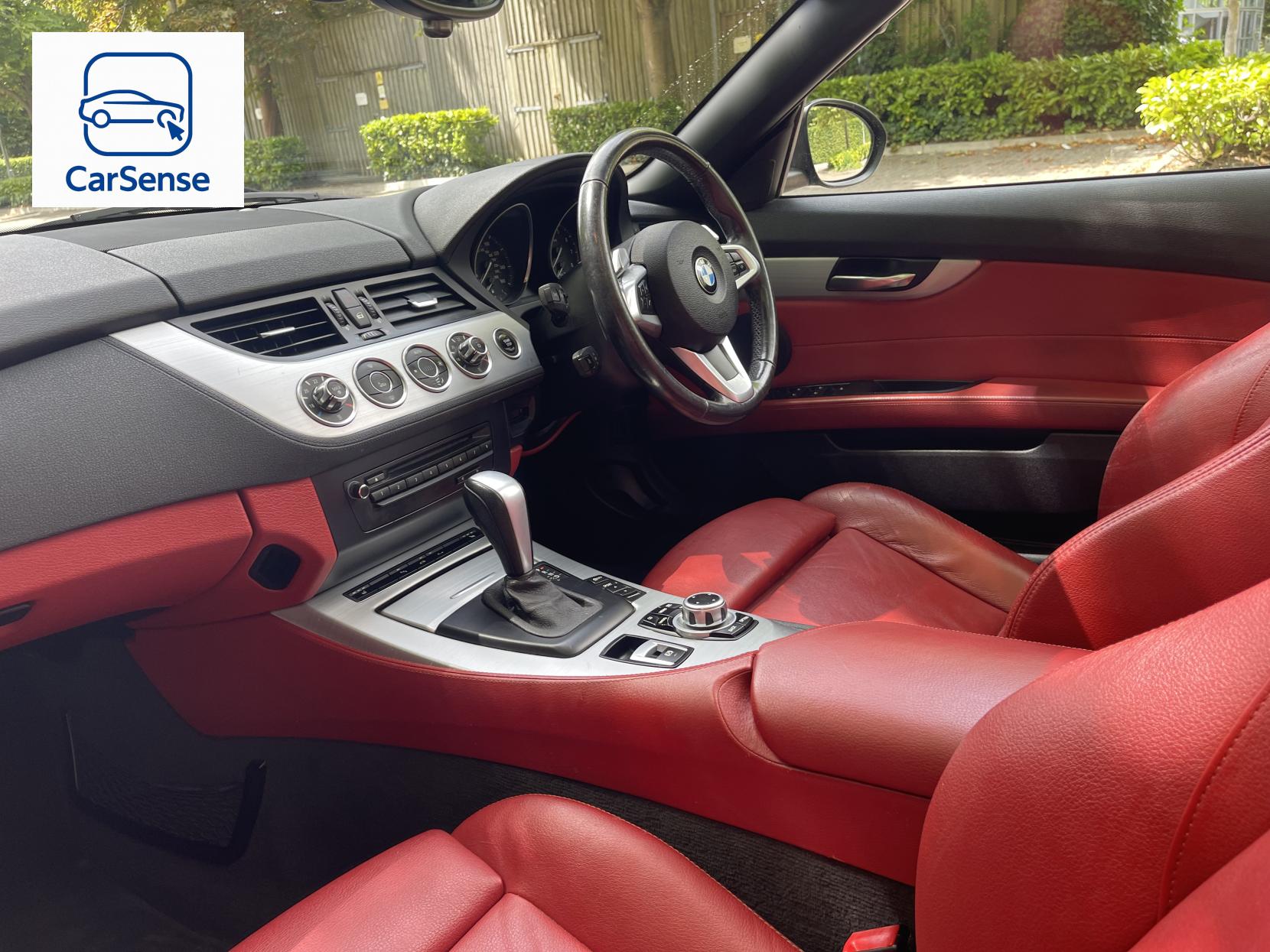 BMW Z4 3.0 30i Convertible 2dr Petrol Auto sDrive Euro 5 (258 ps)