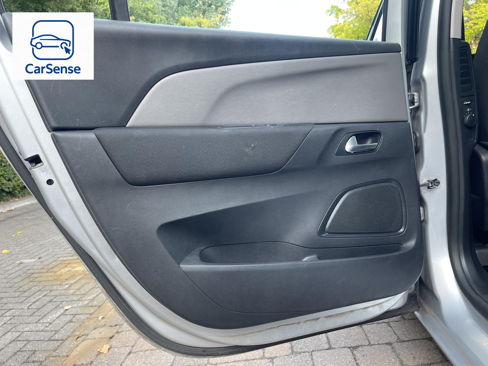 Citroen Grand C4 Picasso 1.6 e-HDi Airdream VTR+ MPV 5dr Diesel ETG6 Euro 5 (s/s) (115 ps)