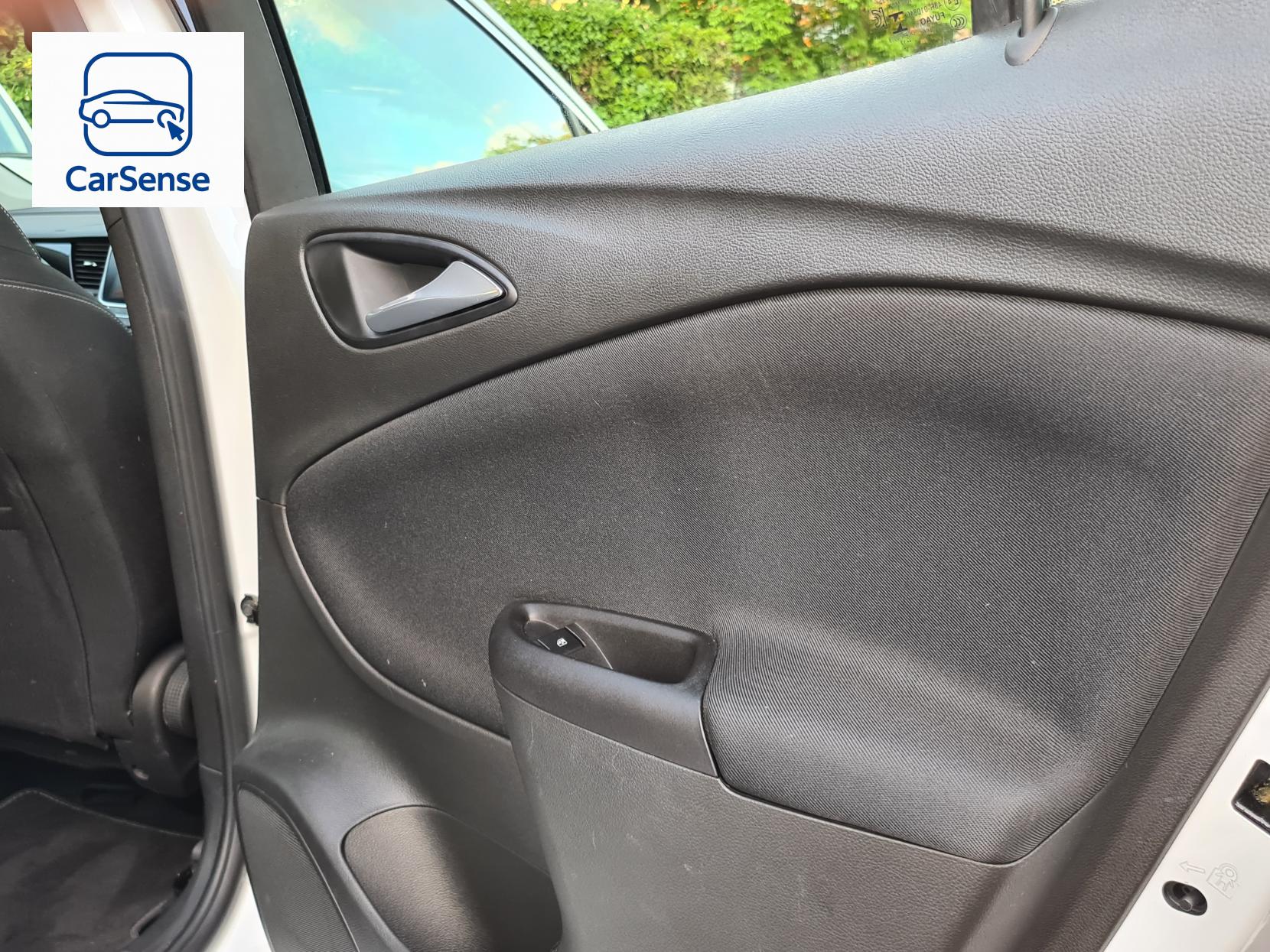 Vauxhall Astra 1.4i Turbo SRi Nav Hatchback 5dr Petrol Manual Euro 6 (150 ps)