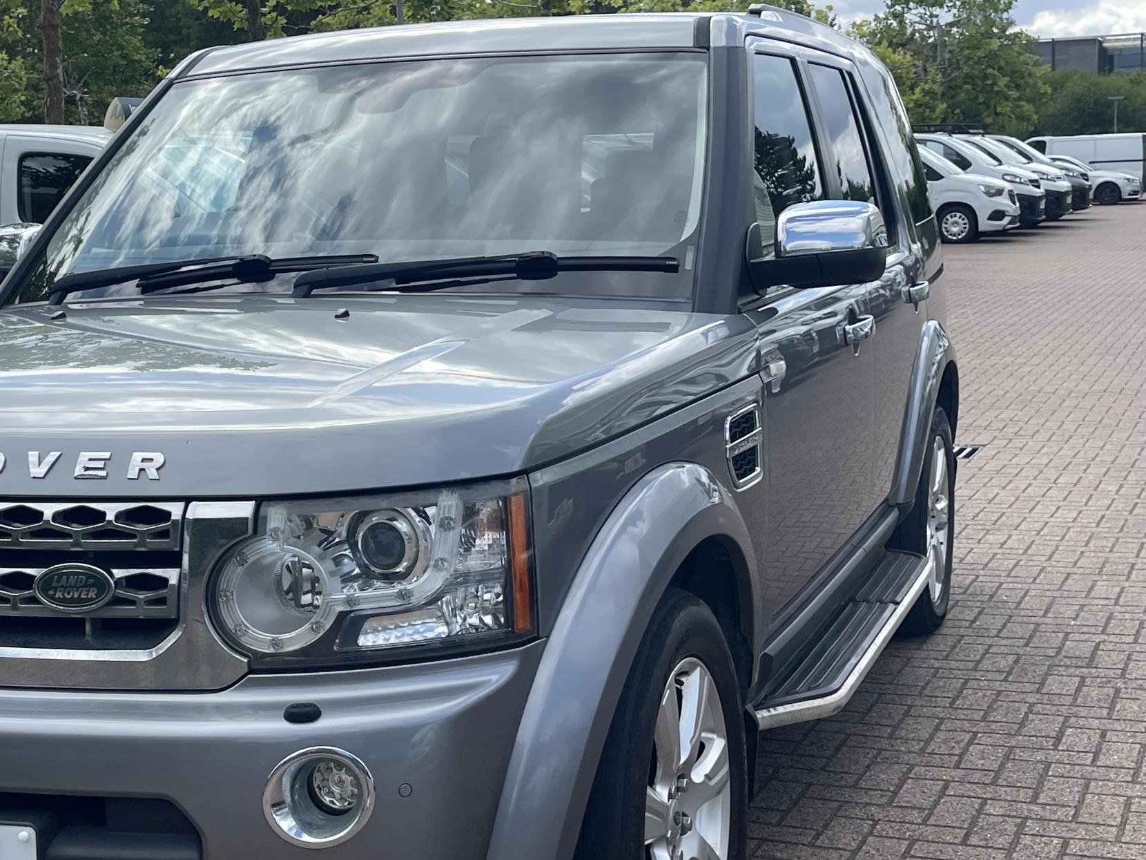 Land Rover Discovery 4 3.0 SD V6 HSE SUV 5dr Diesel Auto 4WD Euro 5 (255 bhp)