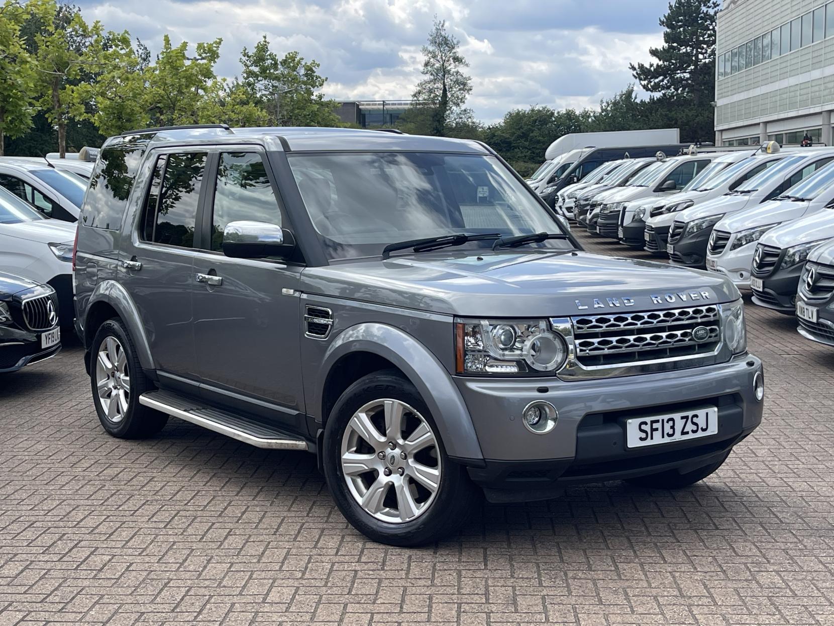 Land Rover Discovery 4 3.0 SD V6 HSE SUV 5dr Diesel Auto 4WD Euro 5 (255 bhp)